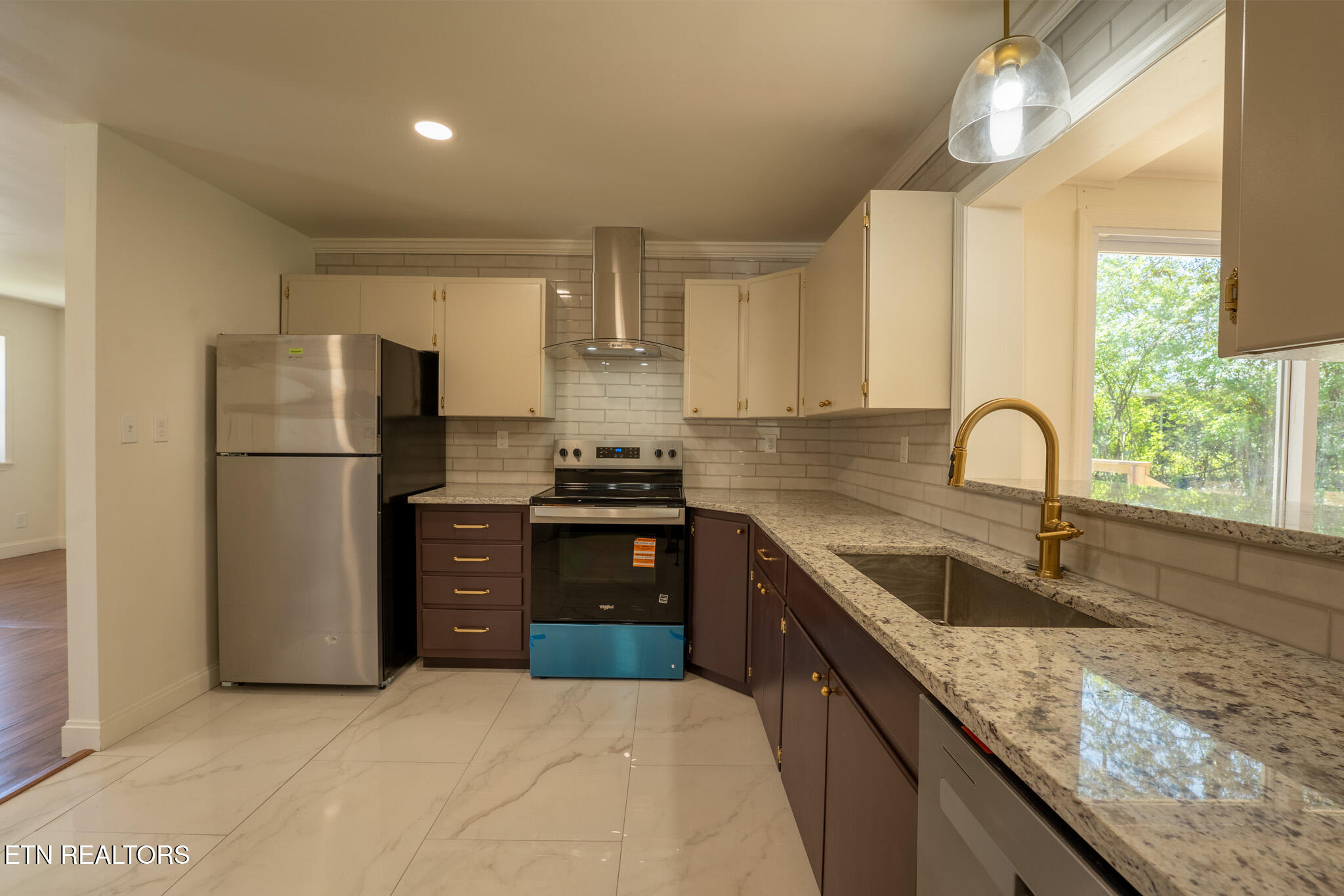 127 Tabor Road Oak Ridge TN 37830