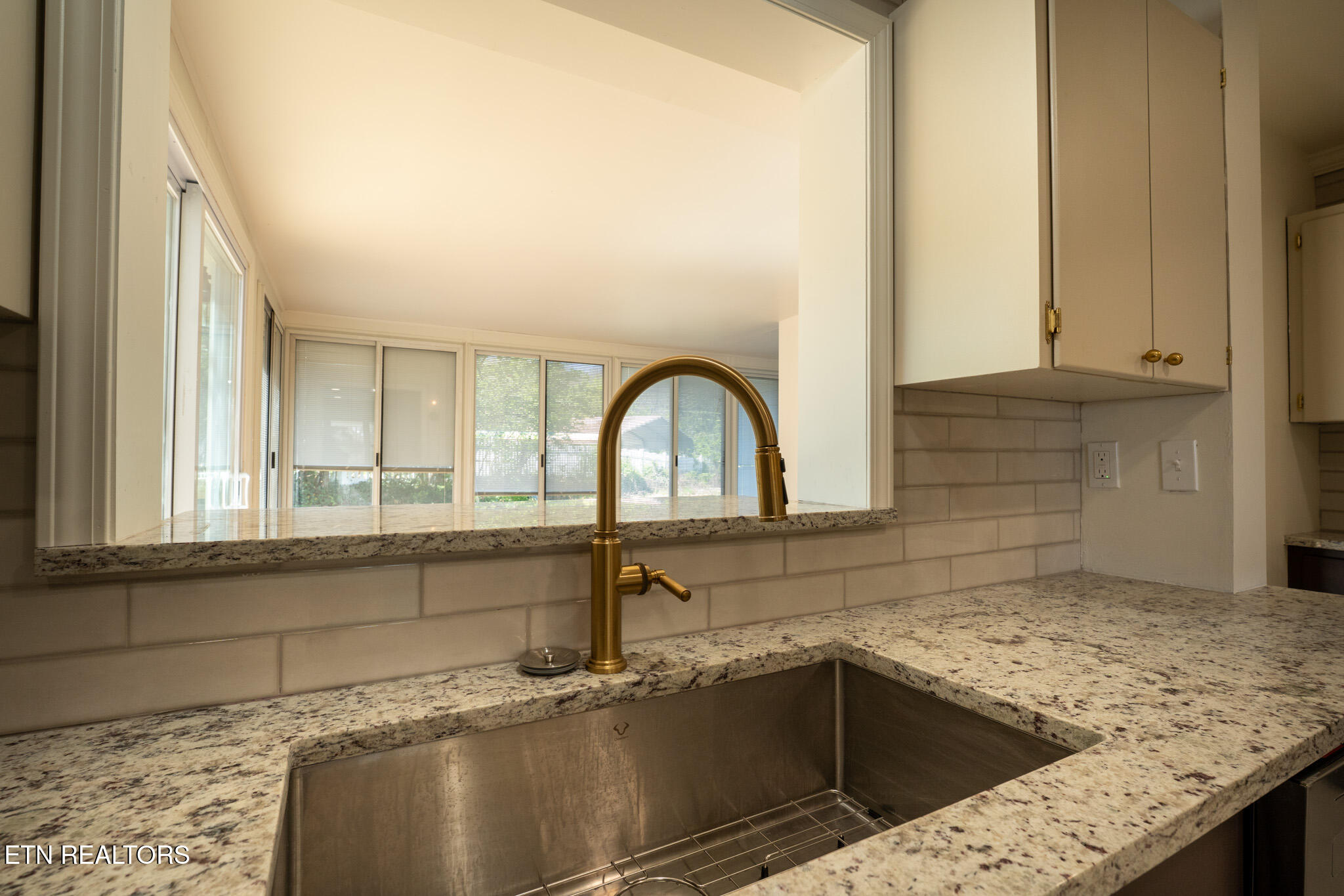 127 Tabor Road Oak Ridge TN 37830