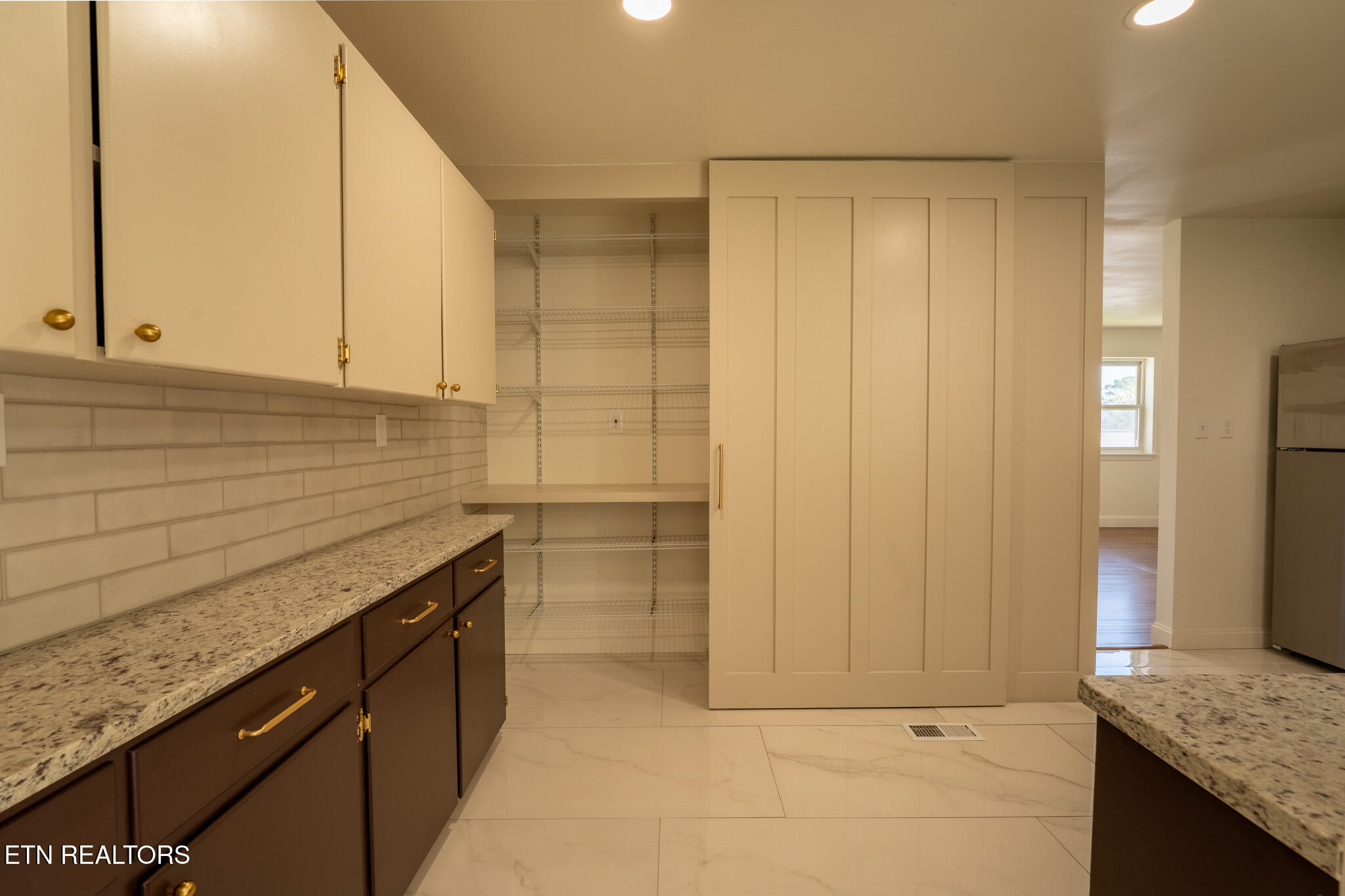 127 Tabor Road Oak Ridge TN 37830