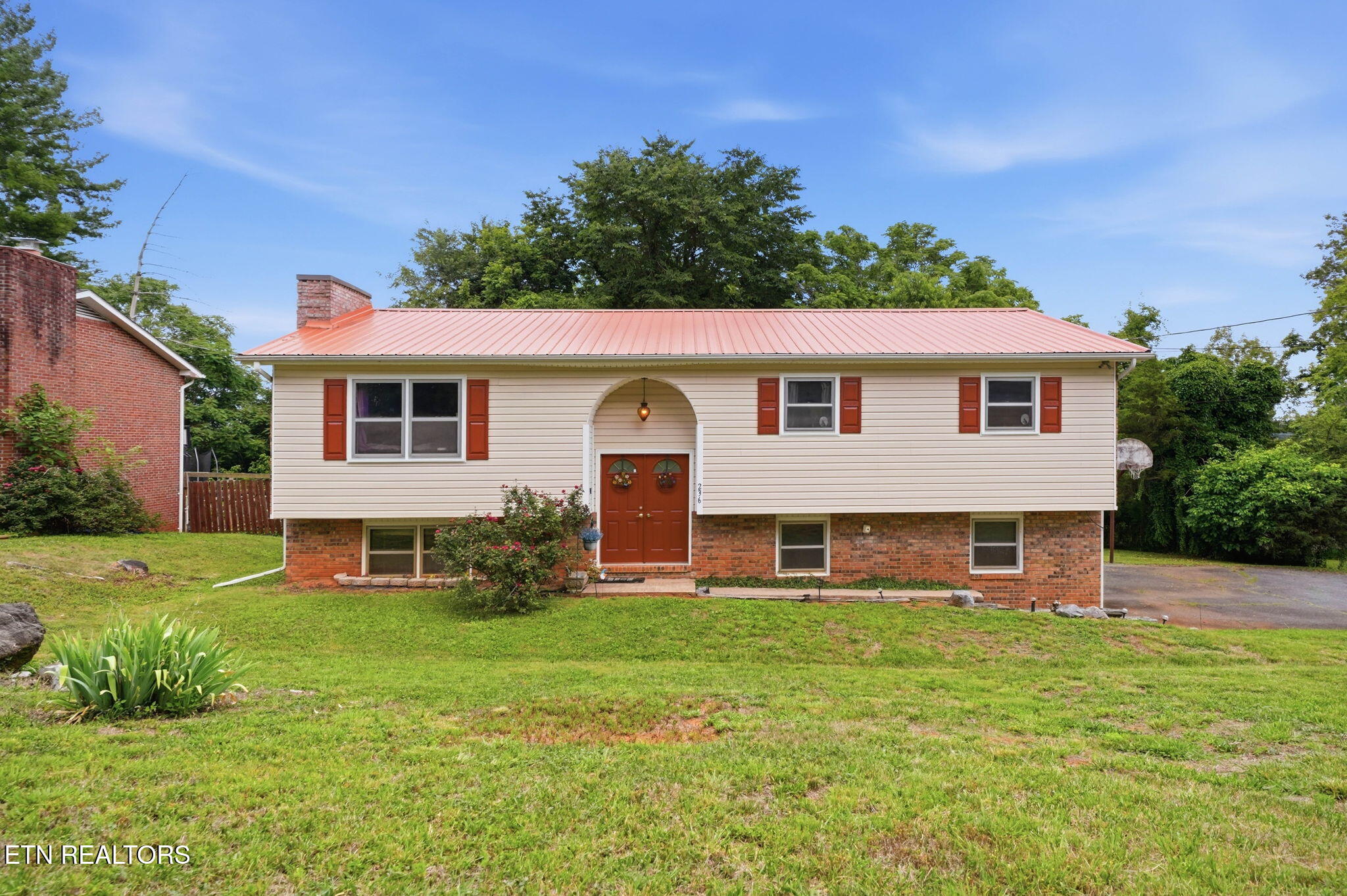 236 Royal Drive Kingsport TN 37663