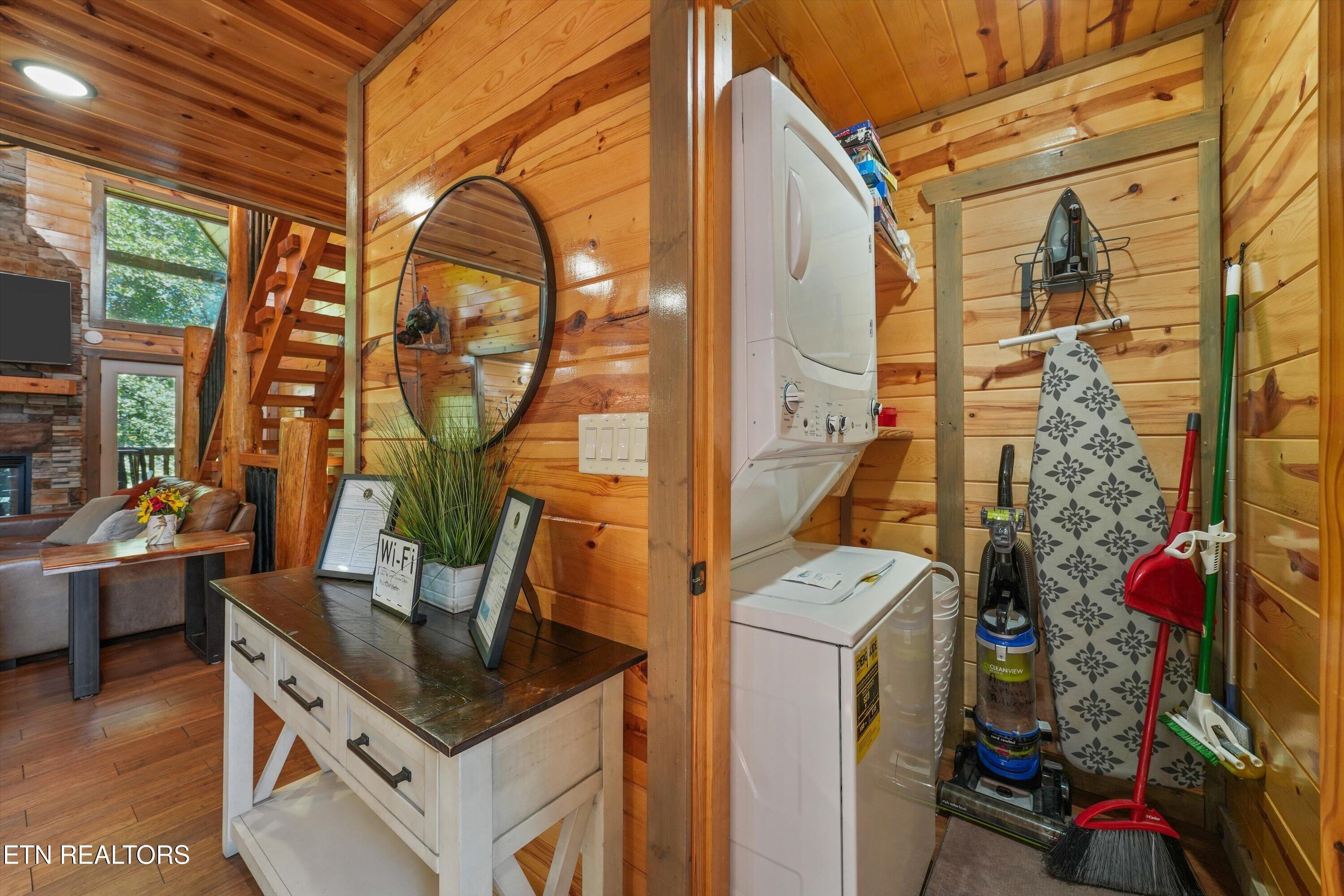 1041 Vista Drive Gatlinburg TN 37738