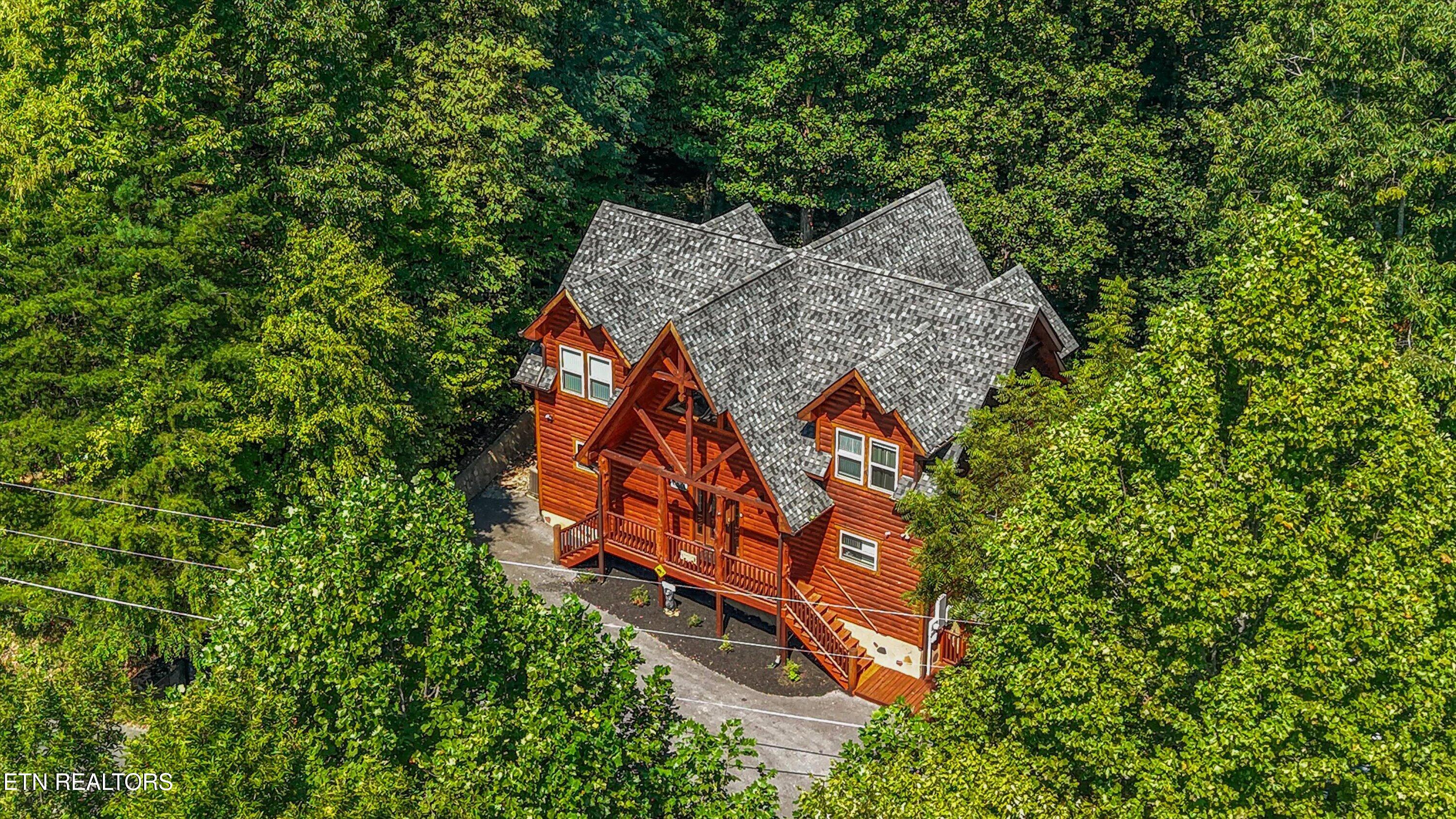1041 Vista Drive Gatlinburg TN 37738