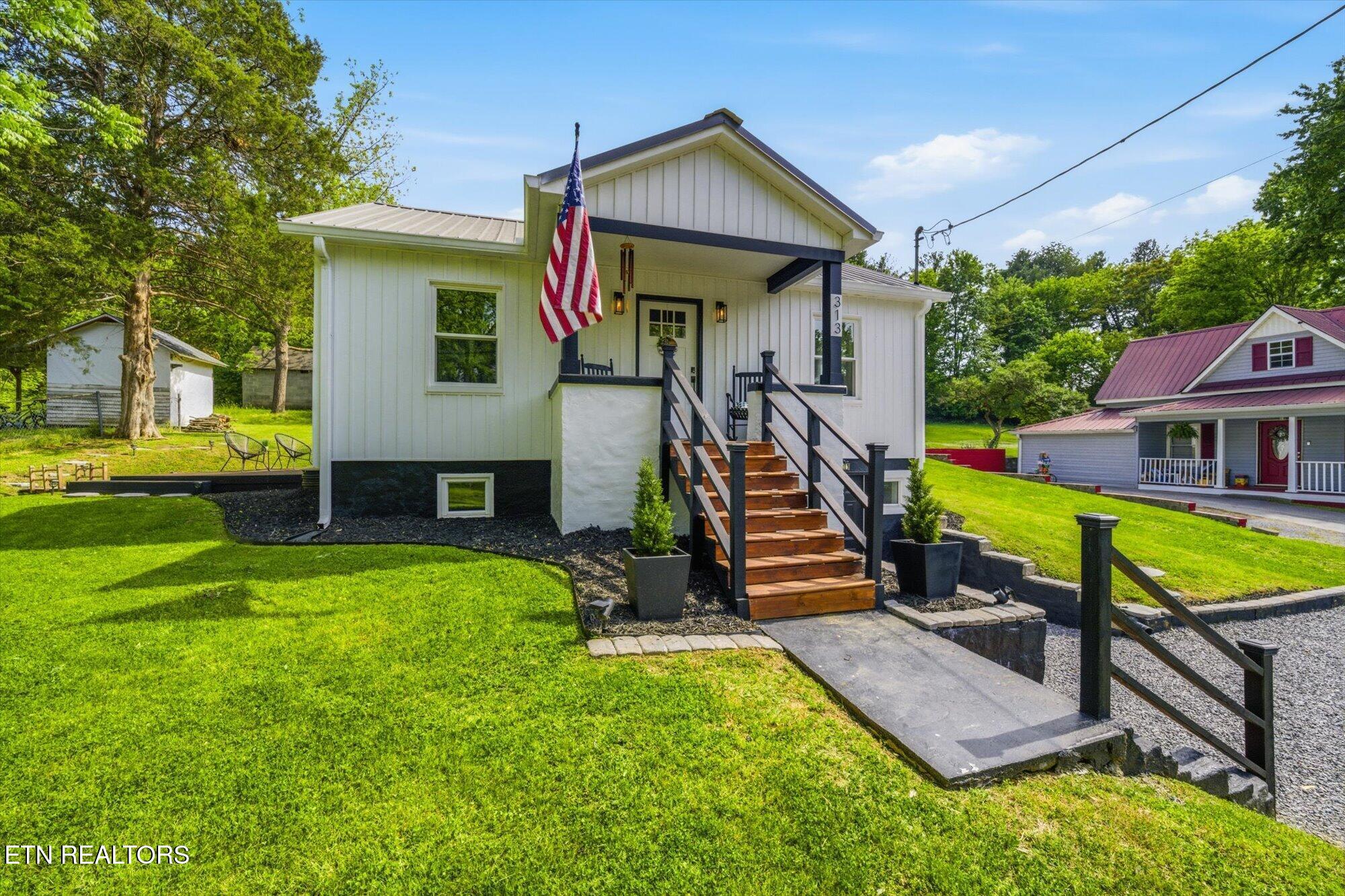 313 Glendale Ave Avenue Athens TN 37303