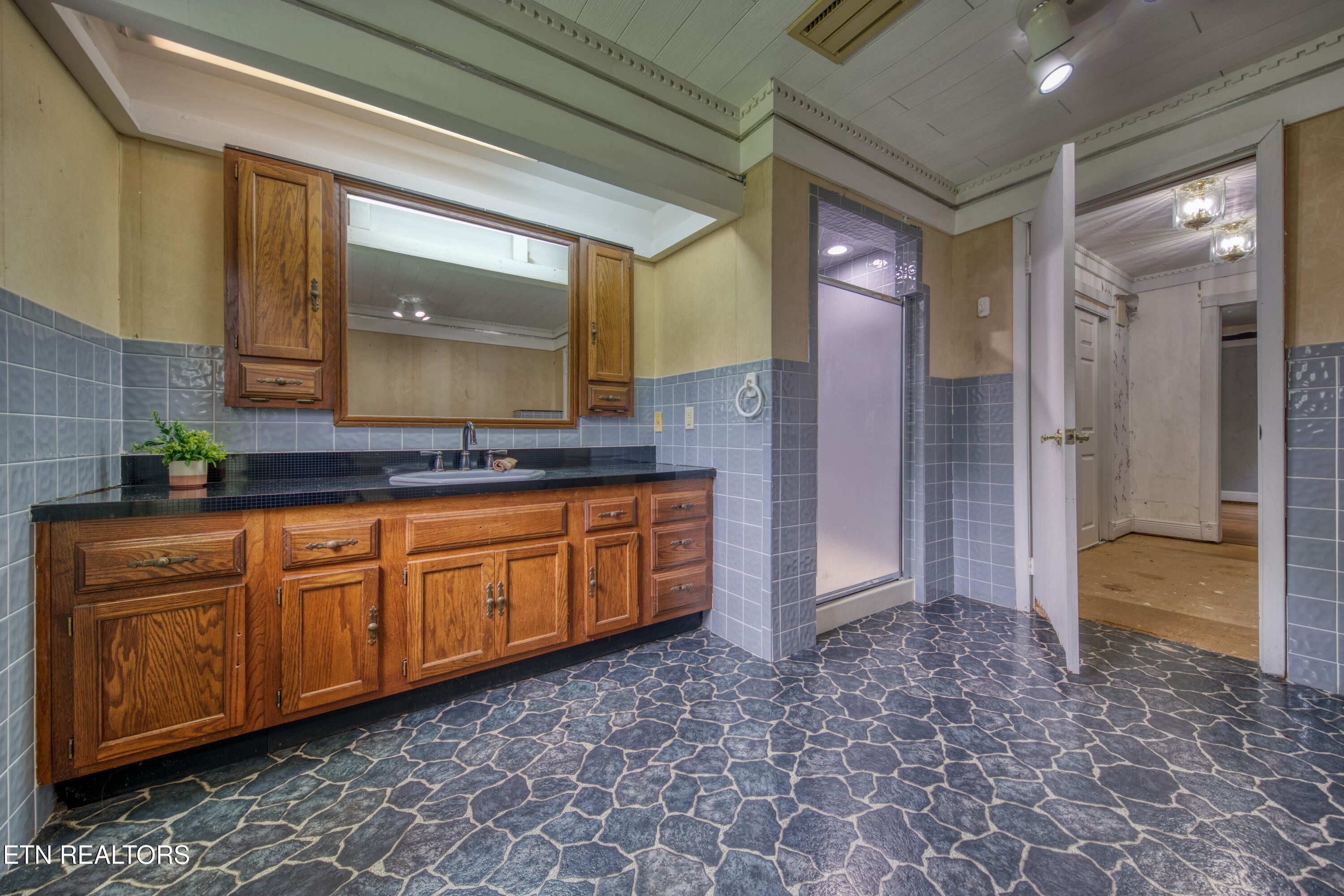 5411 Villa Road Knoxville TN 37918