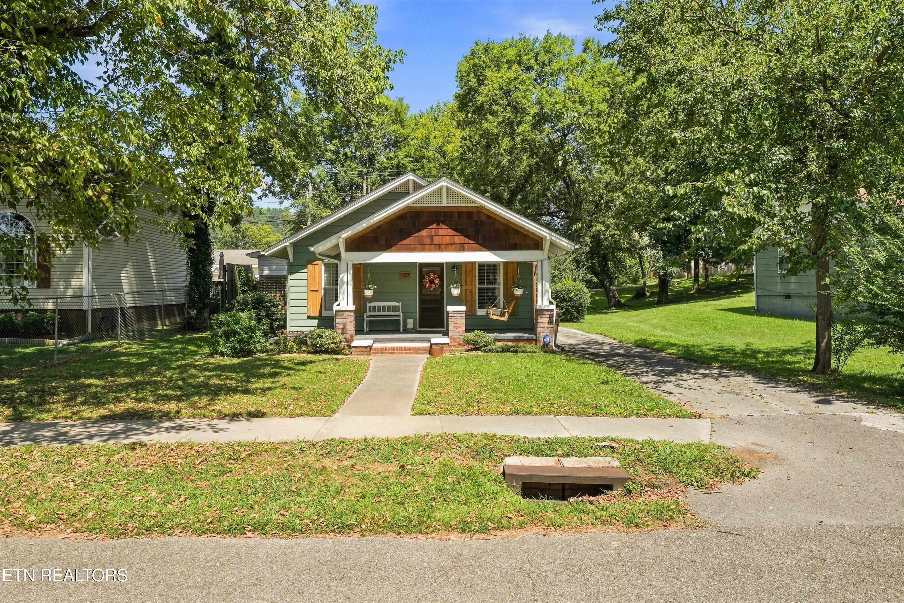 707 Radford Place Knoxville TN 37917