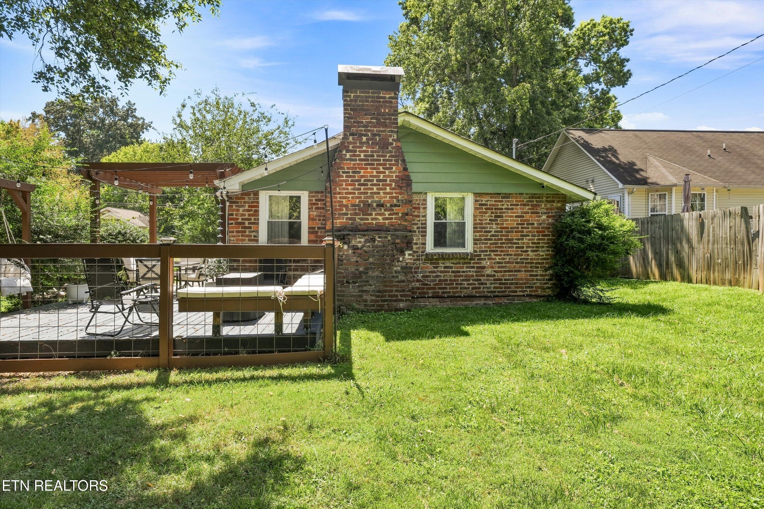 707 Radford Place Knoxville TN 37917