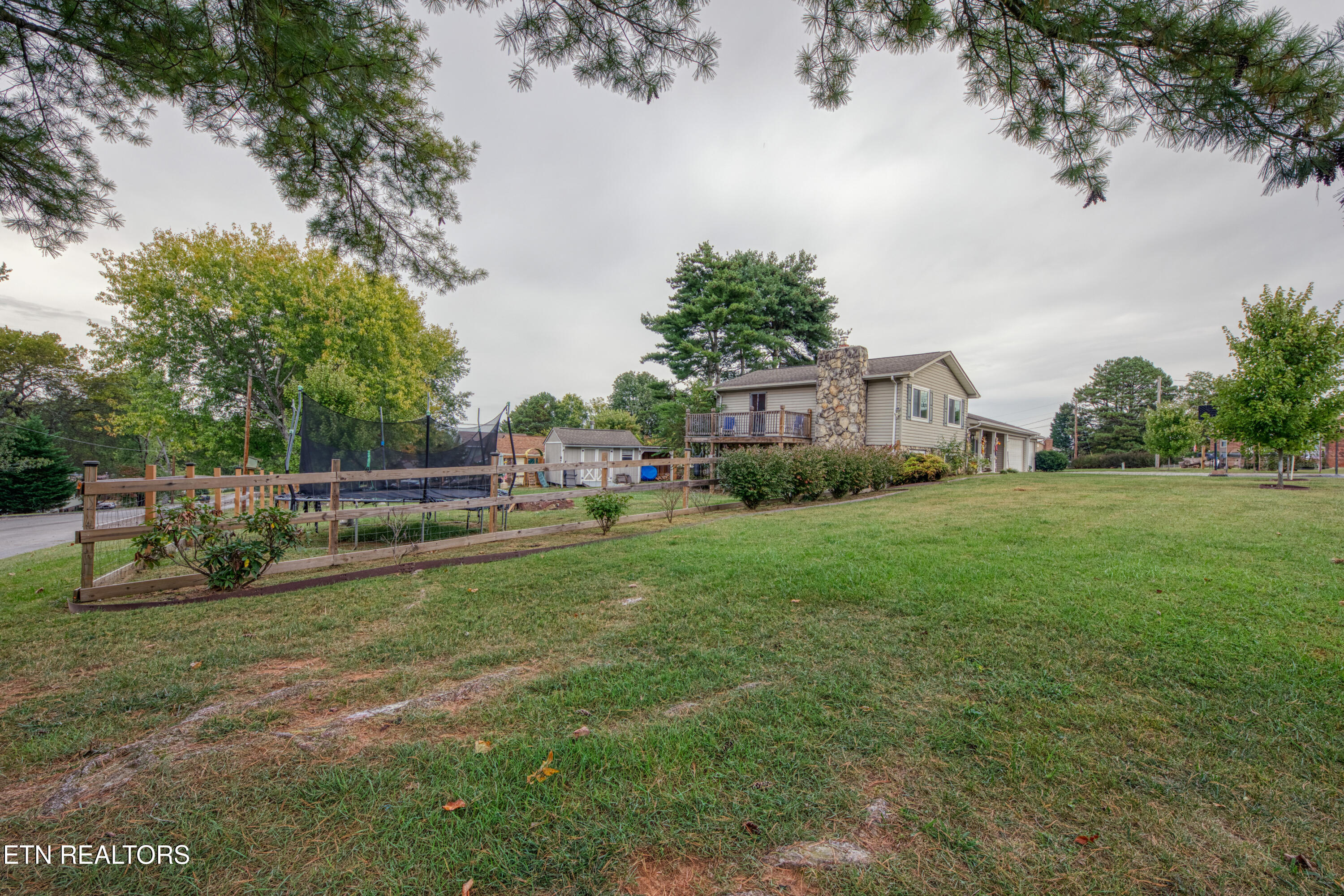2327 Eau Clair Drive Maryville TN 37803