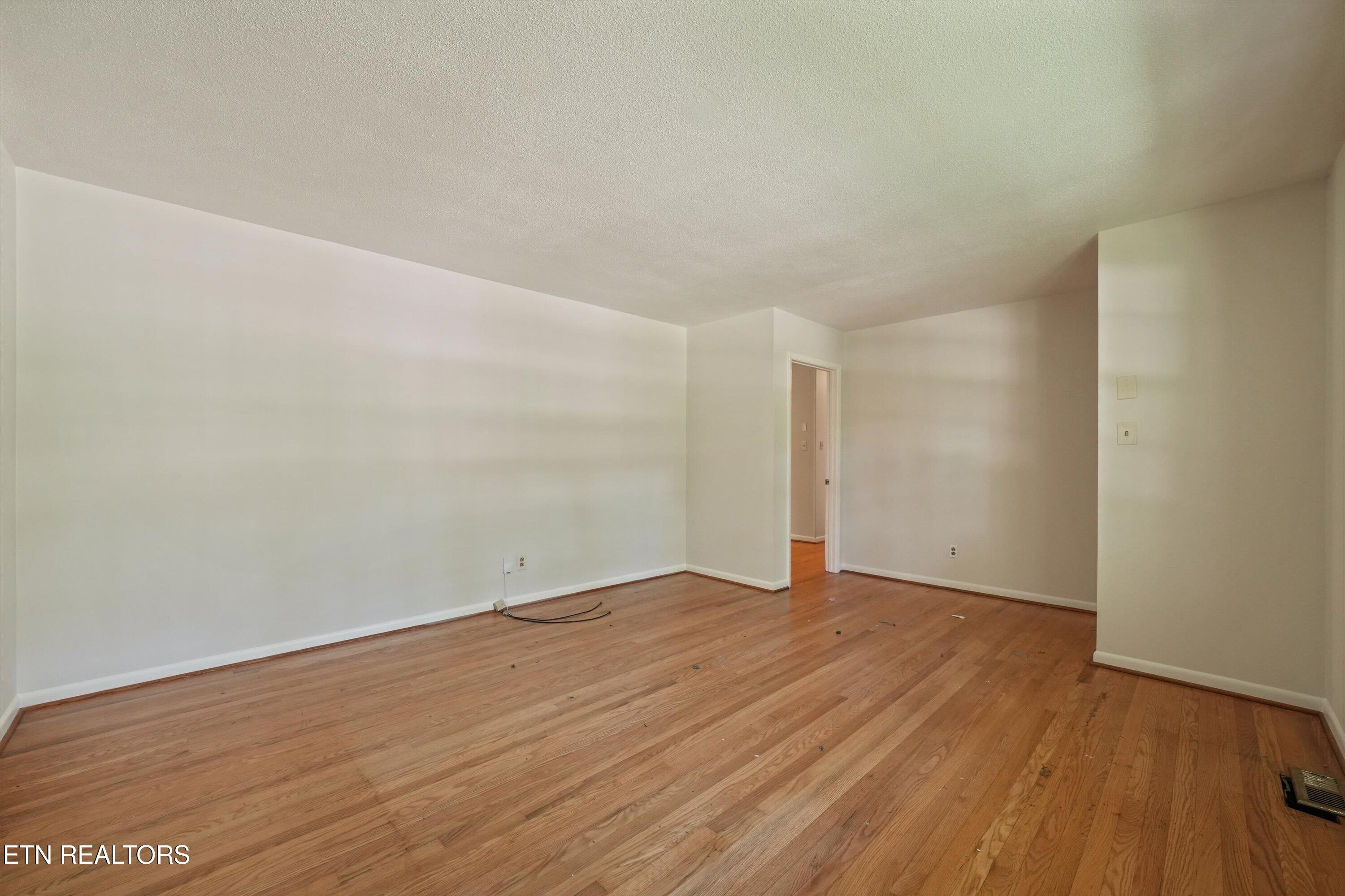 4304 Woodvale Drive Knoxville TN 37918