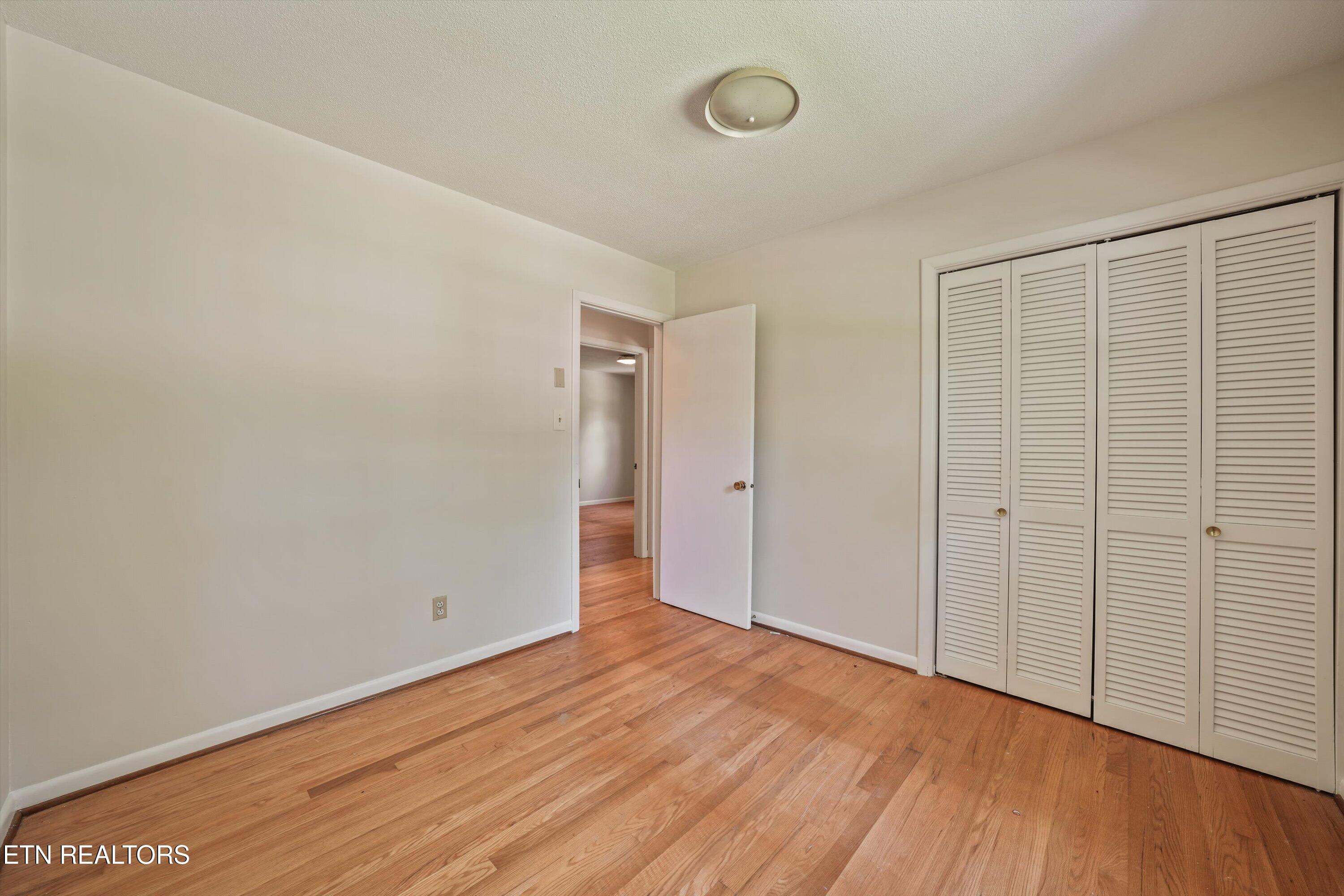 4304 Woodvale Drive Knoxville TN 37918