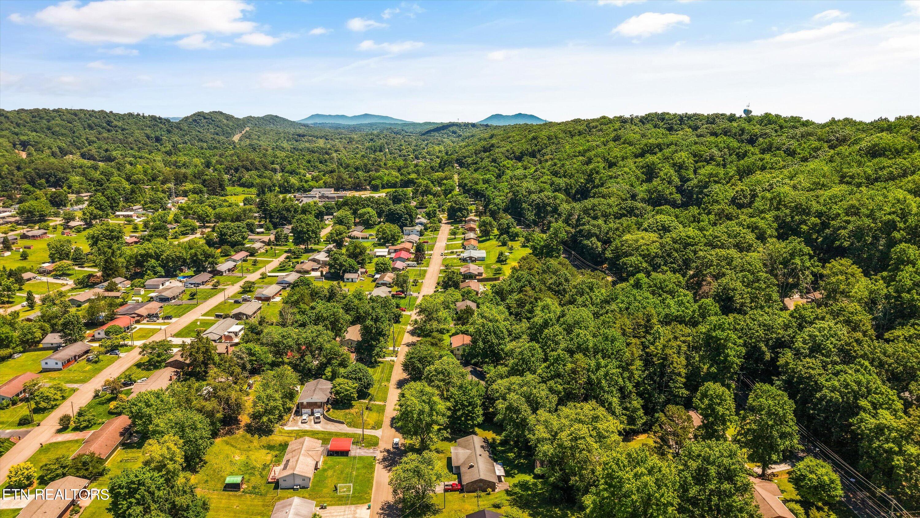 4304 Woodvale Drive Knoxville TN 37918