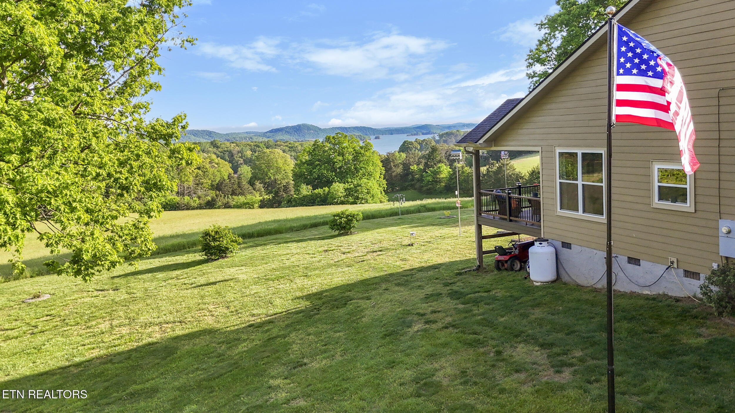 7445 Lakeshore Drive Rutledge TN 37861