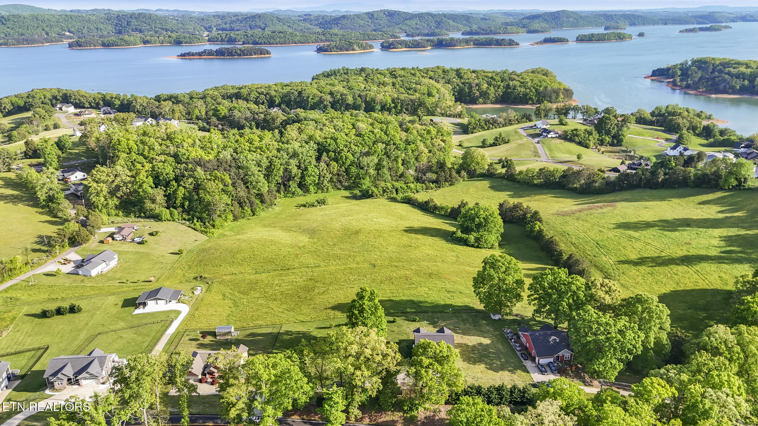 7445 Lakeshore Drive Rutledge TN 37861