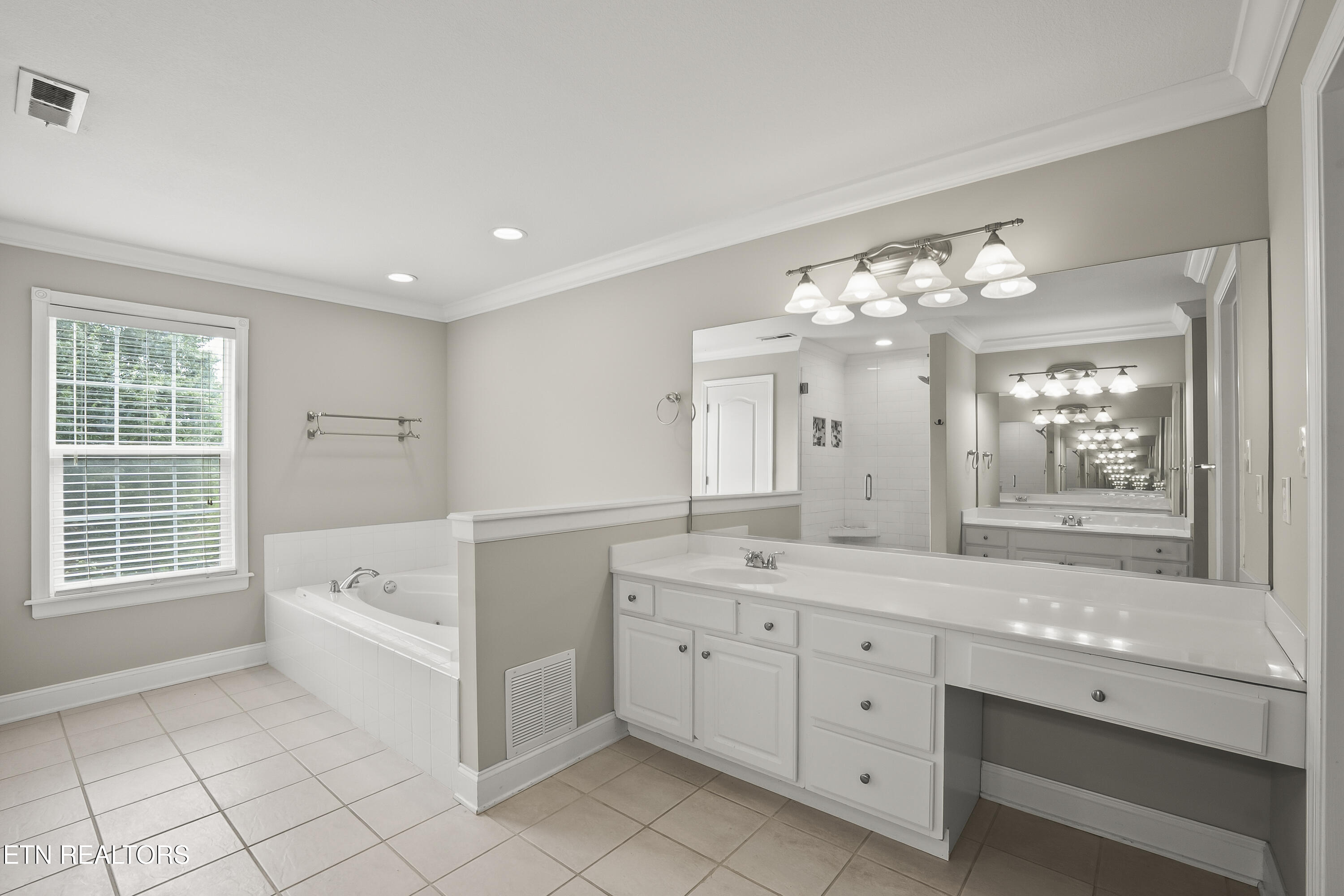 1019 Andover View Lane Knoxville TN 37922