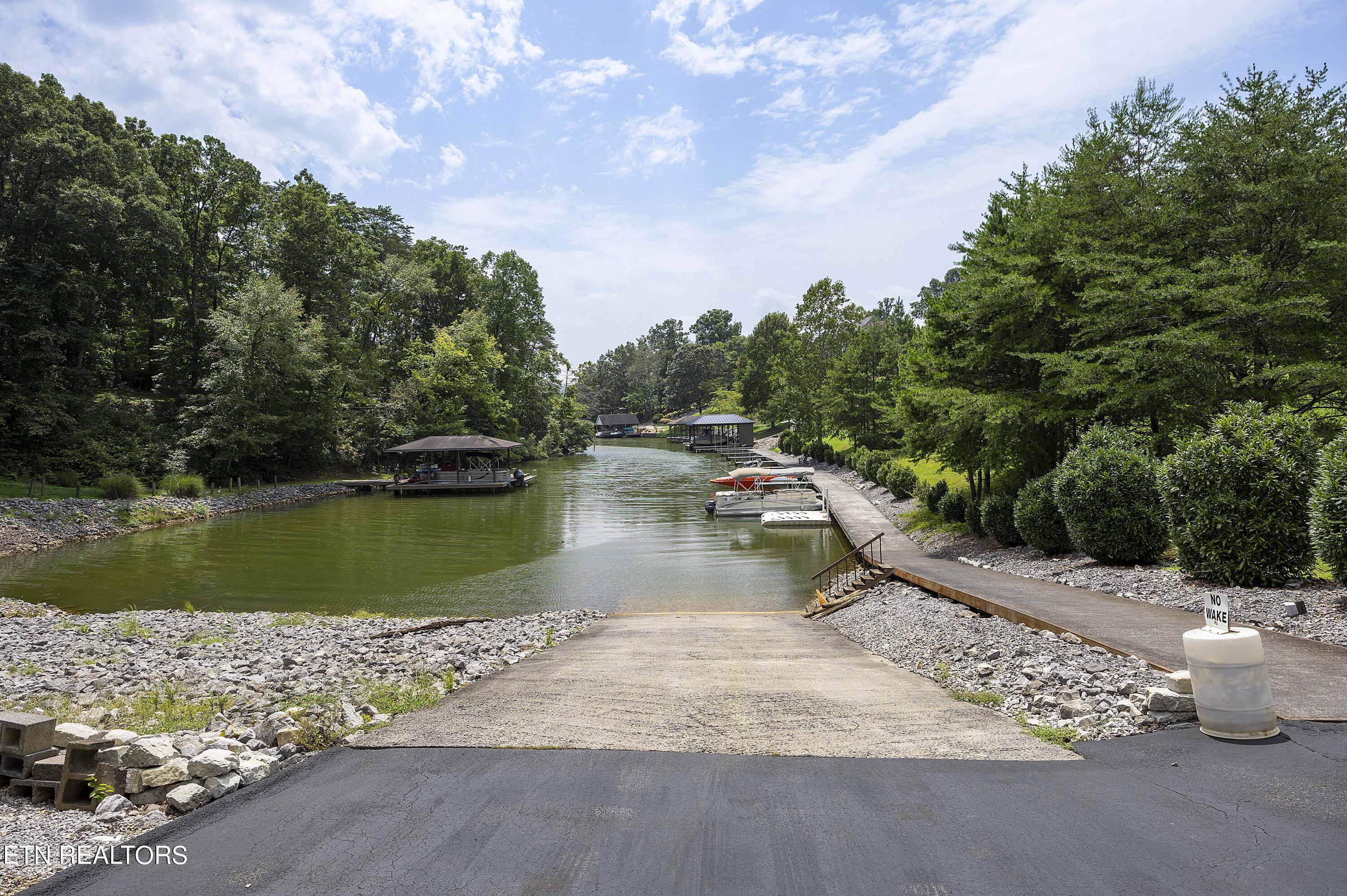 109 Red Grouse Drive Lenoir City TN 37772