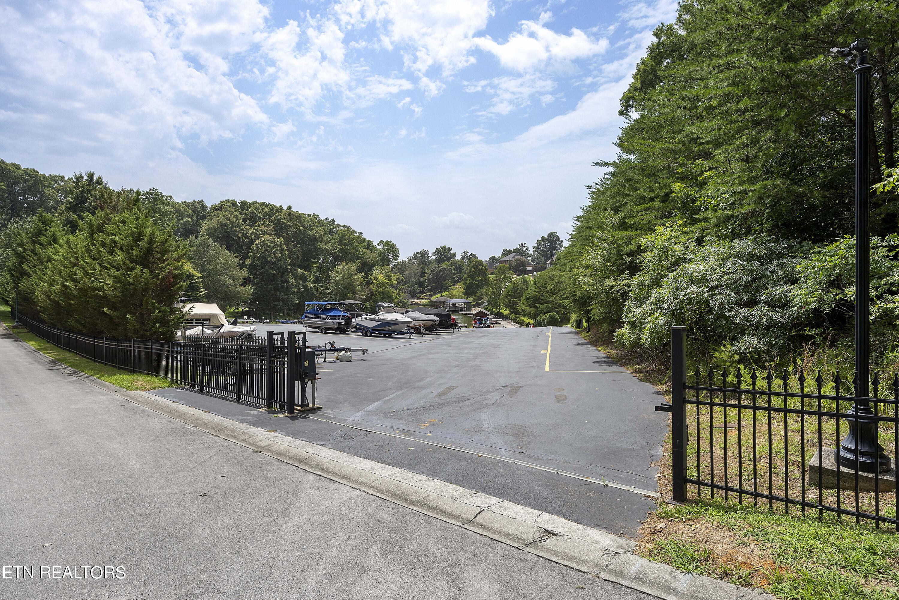 109 Red Grouse Drive Lenoir City TN 37772