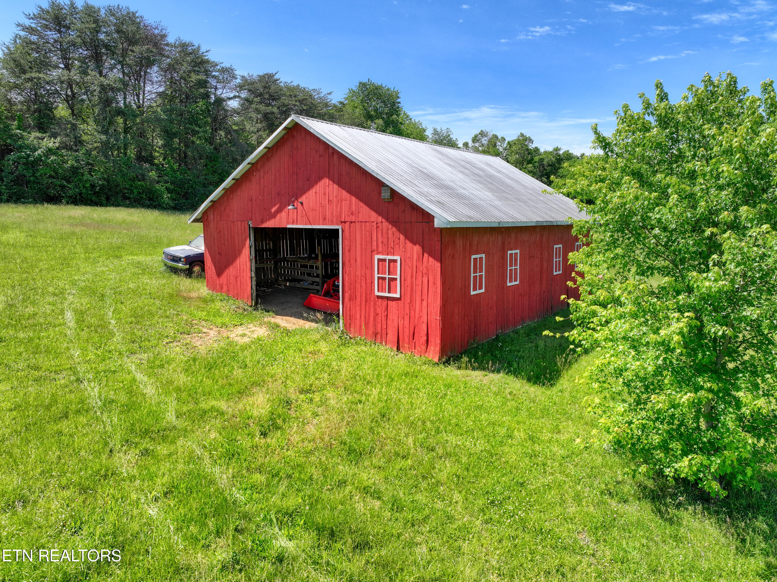 4479 Niles Ferry Road Greenback TN 37742