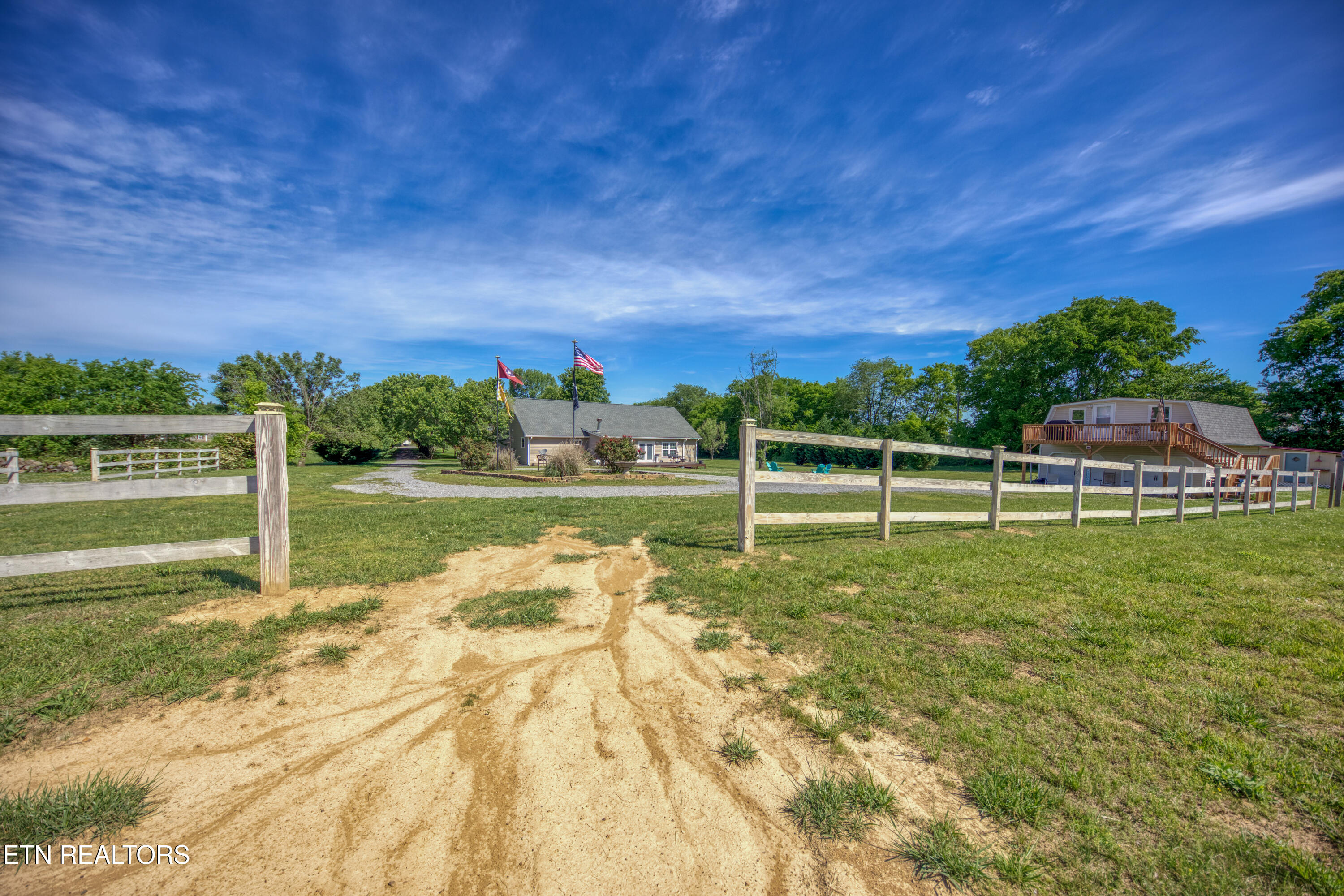 4479 Niles Ferry Road Greenback TN 37742