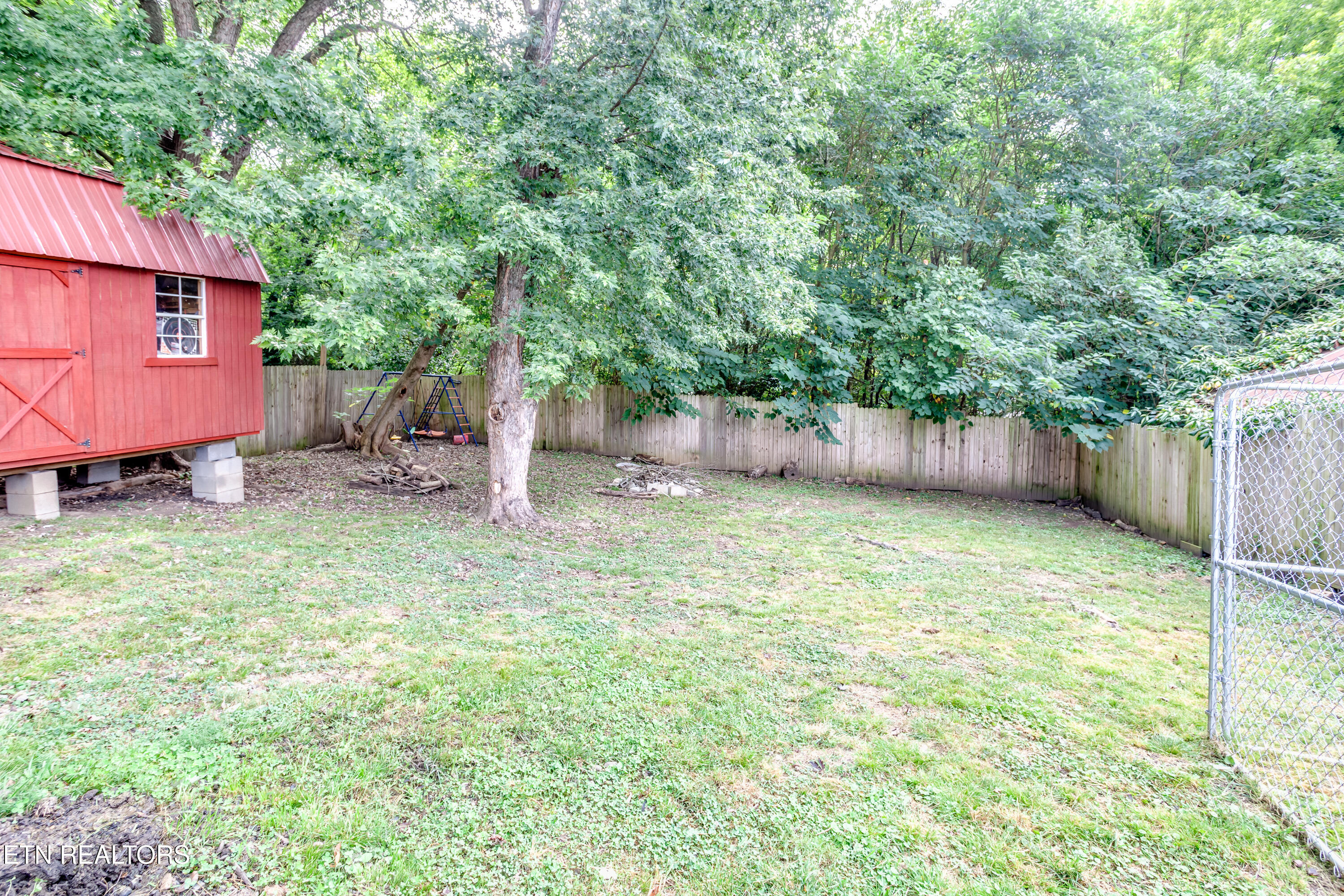 506 E Prospect Street Lafollette TN 37766