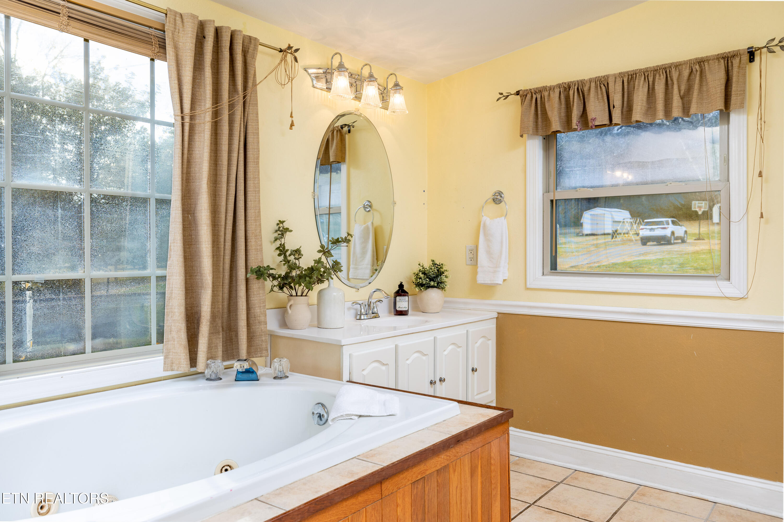 298 Lovin Farm Road Vonore TN 37885