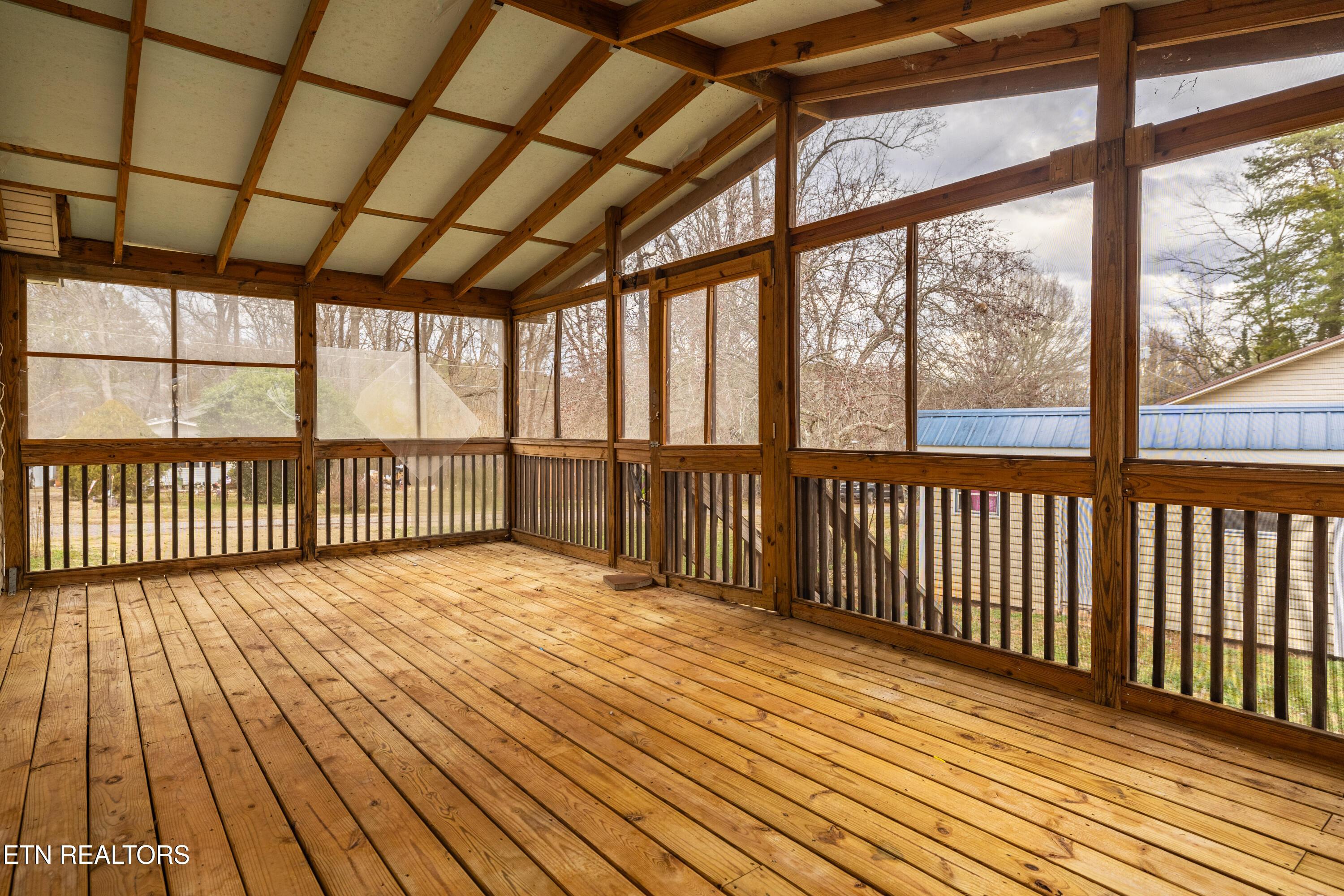 298 Lovin Farm Road Vonore TN 37885