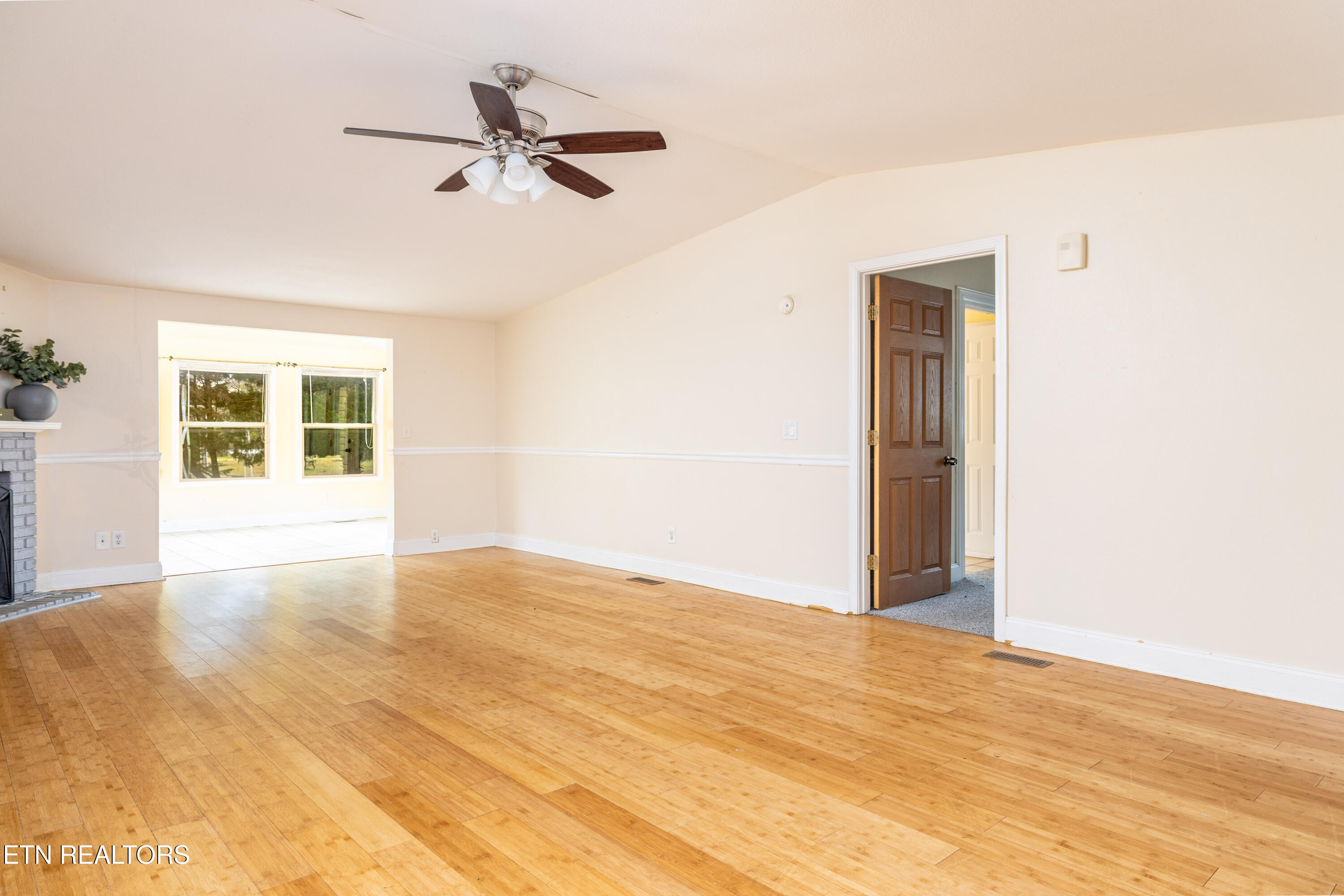 298 Lovin Farm Road Vonore TN 37885