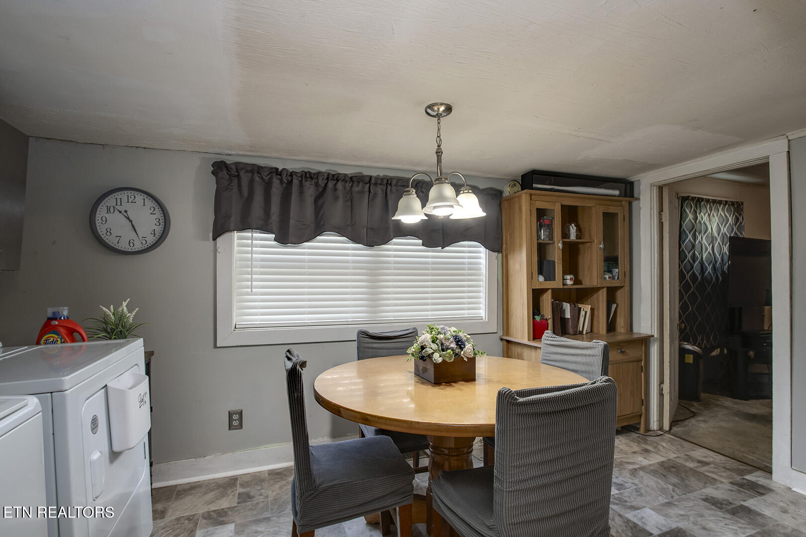 707 Vine Avenue Rockwood TN 37854