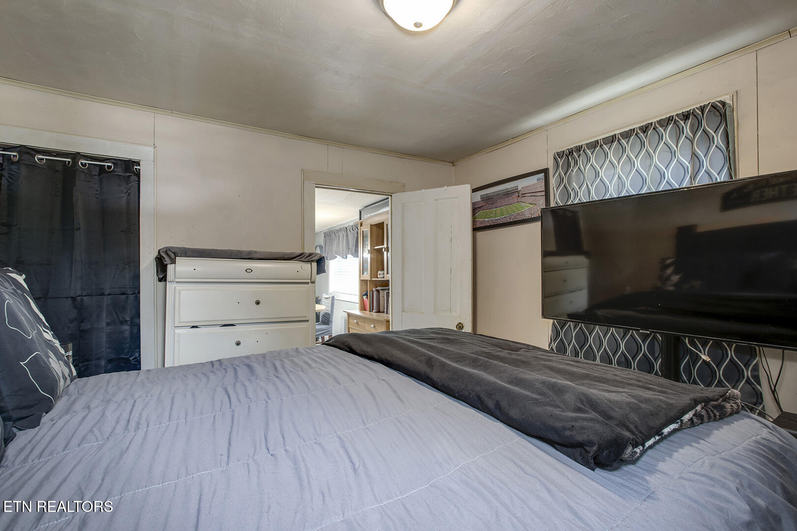 707 Vine Avenue Rockwood TN 37854