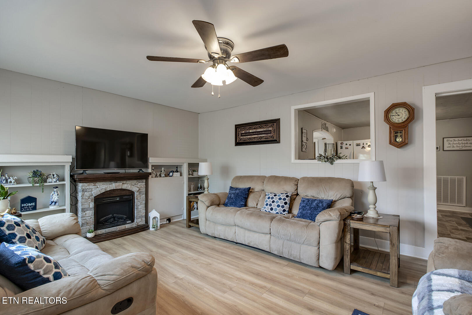 707 Vine Avenue Rockwood TN 37854
