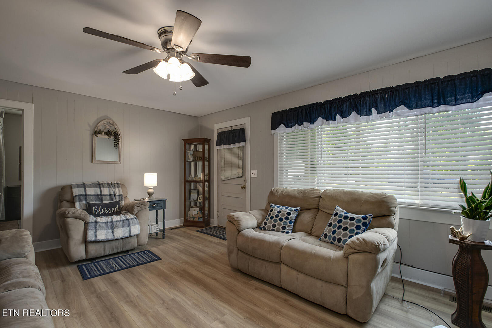 707 Vine Avenue Rockwood TN 37854