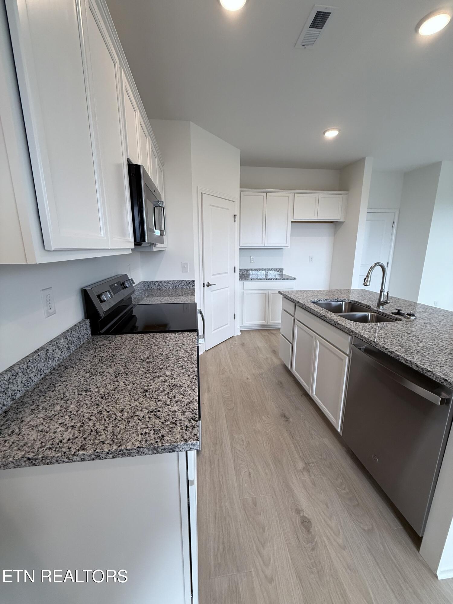 8704 Chapman Trace Way Knoxville TN 37920