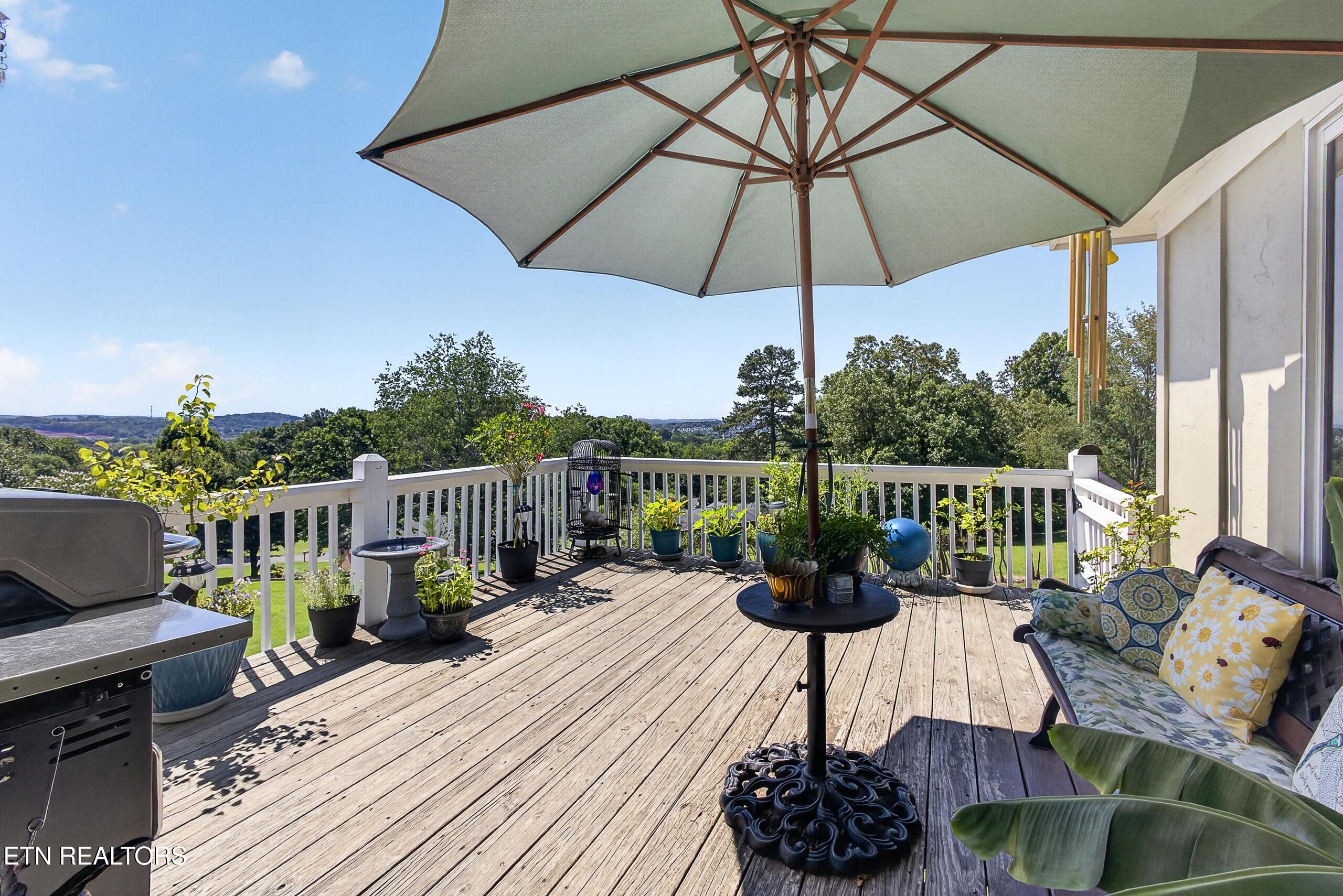 1031 Montcrest Drive Lenoir City TN 37771