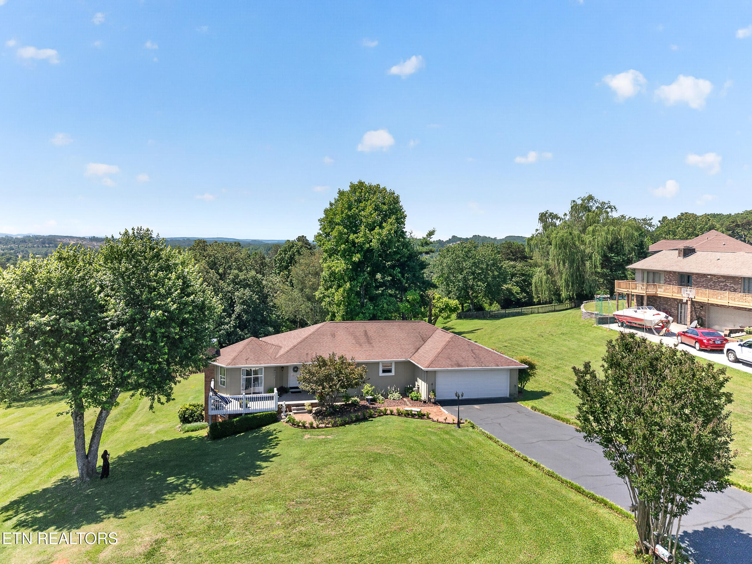 1031 Montcrest Drive Lenoir City TN 37771