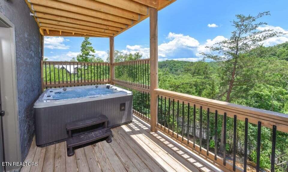 1481 Sleepy Valley Lane Sevierville TN 37876