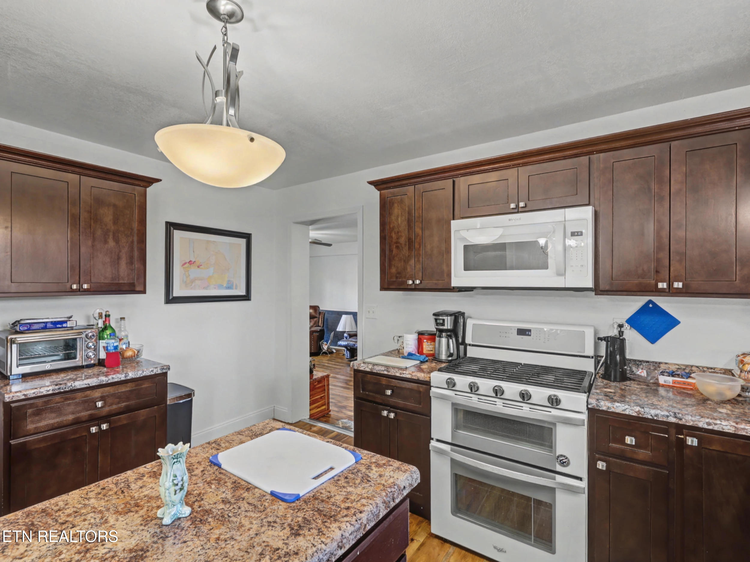 232 Farris Circle Lafollette TN 37766