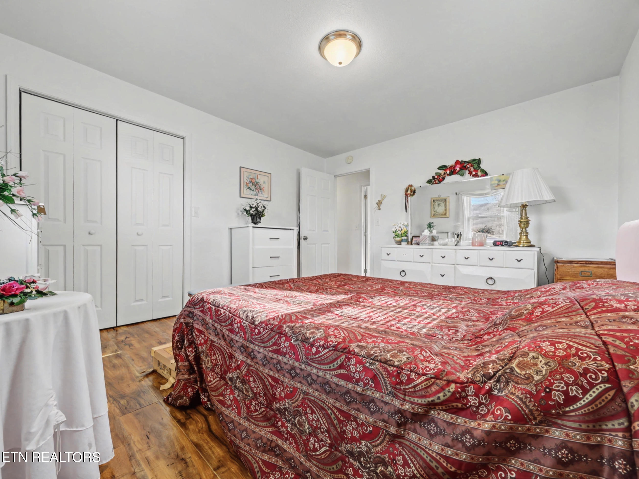 232 Farris Circle Lafollette TN 37766