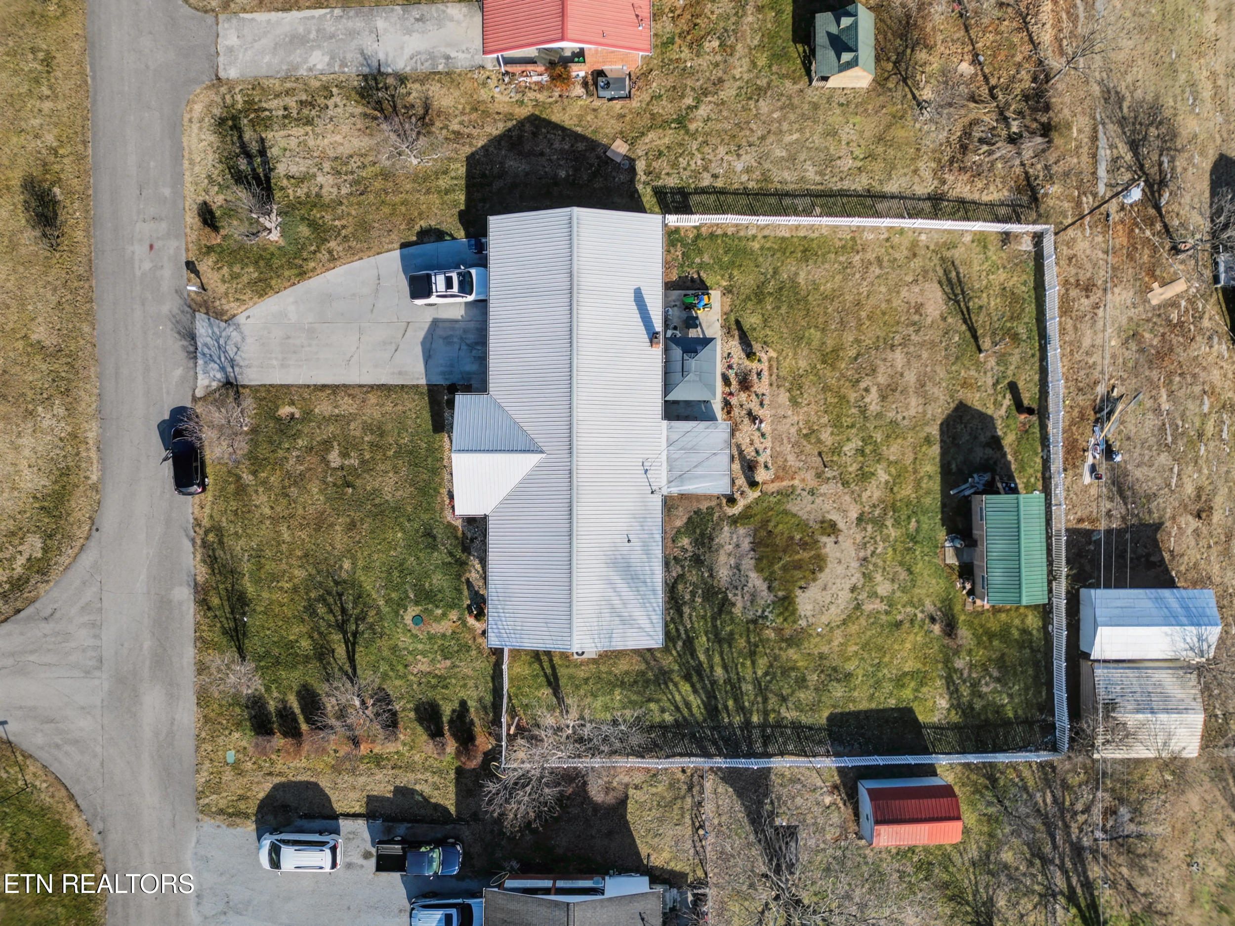 232 Farris Circle Lafollette TN 37766