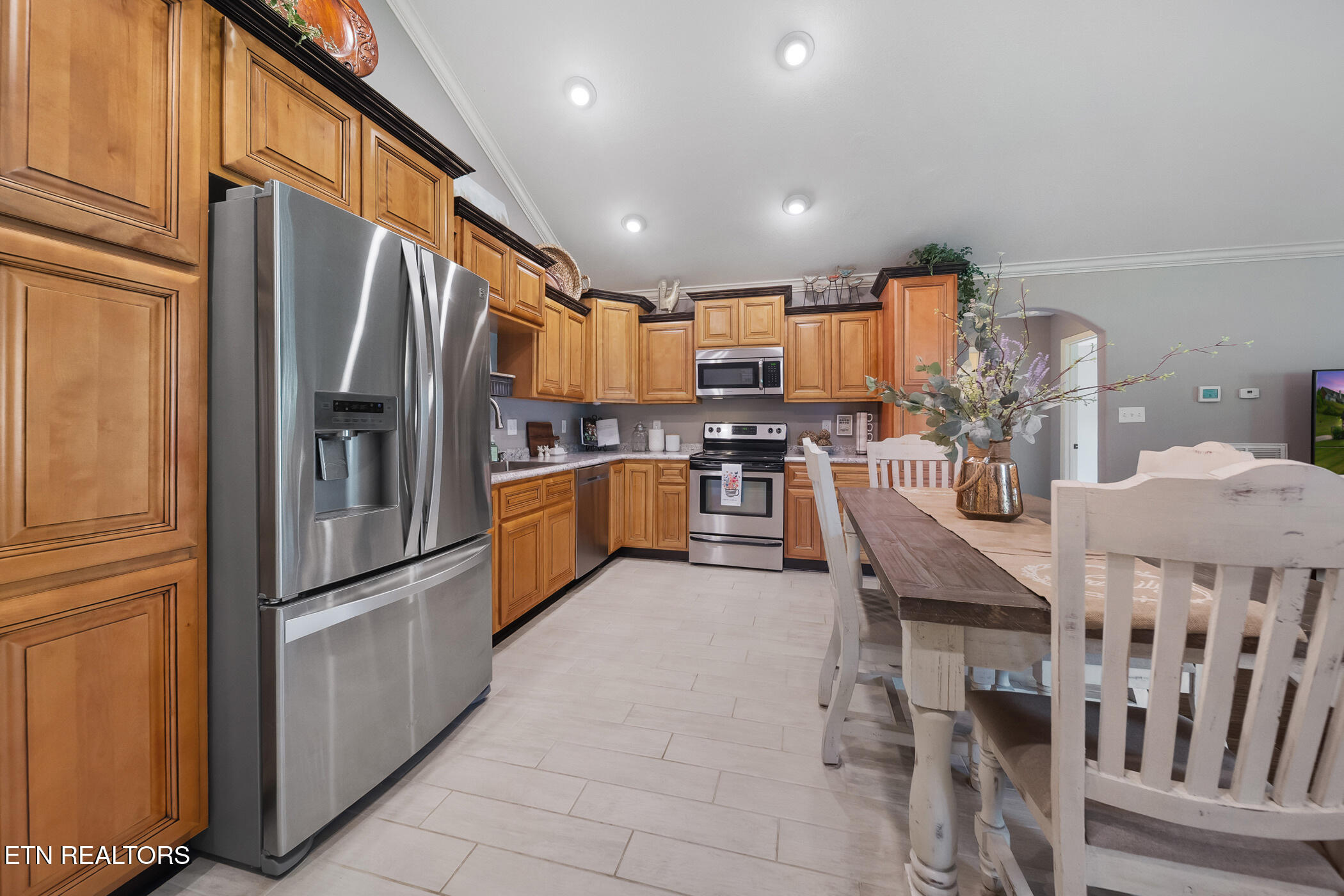 8012 Campbells Point Road Corryton TN 37721