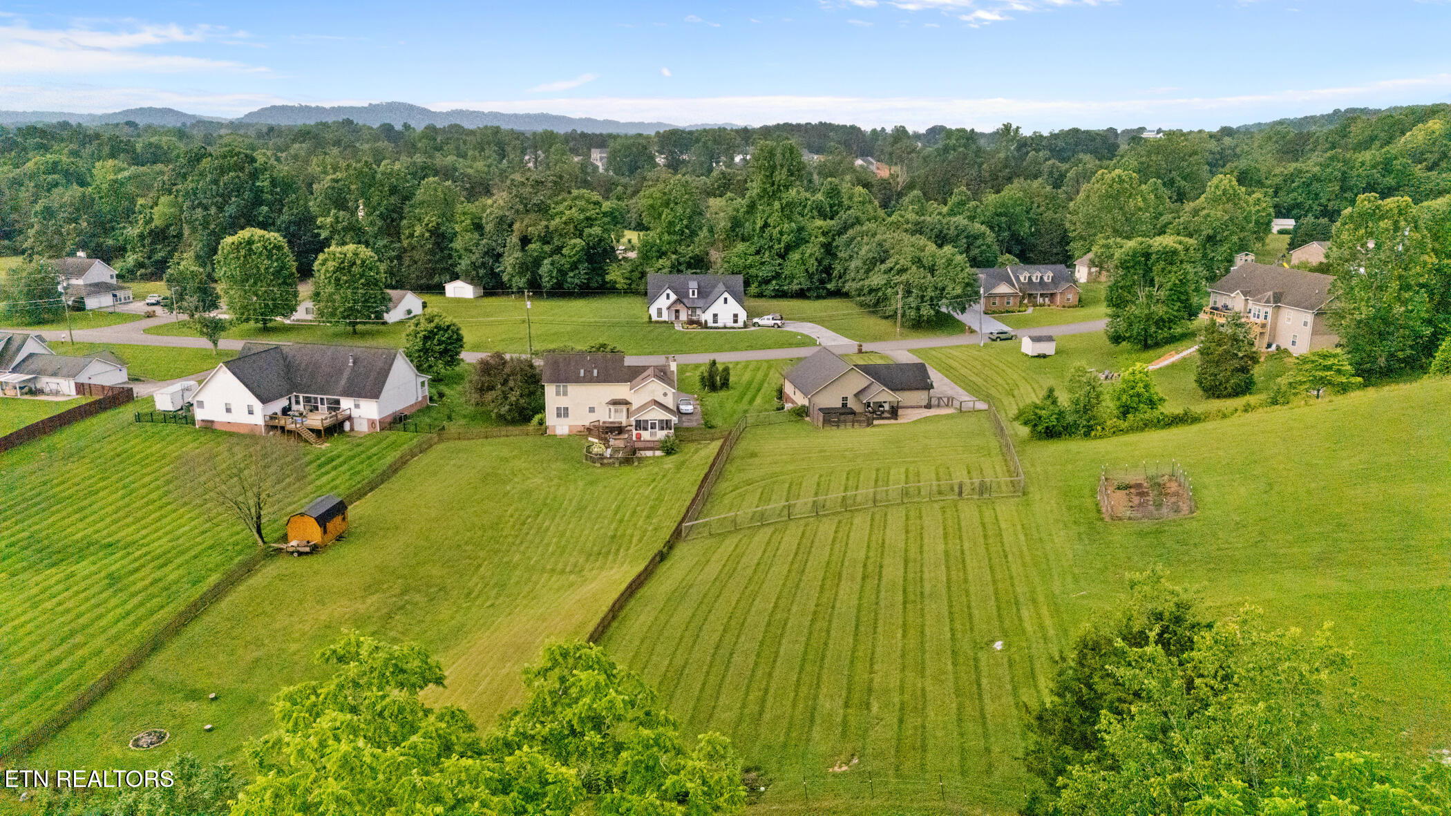 8012 Campbells Point Road Corryton TN 37721