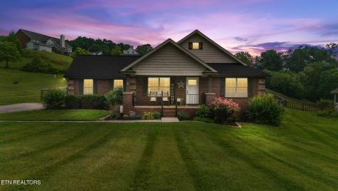 8012 Campbells Point Road Corryton TN 37721