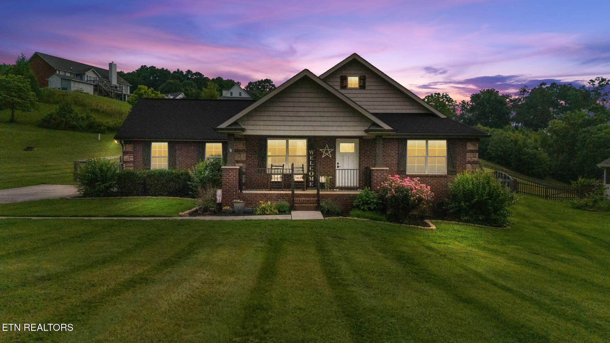 8012 Campbells Point Road Corryton TN 37721