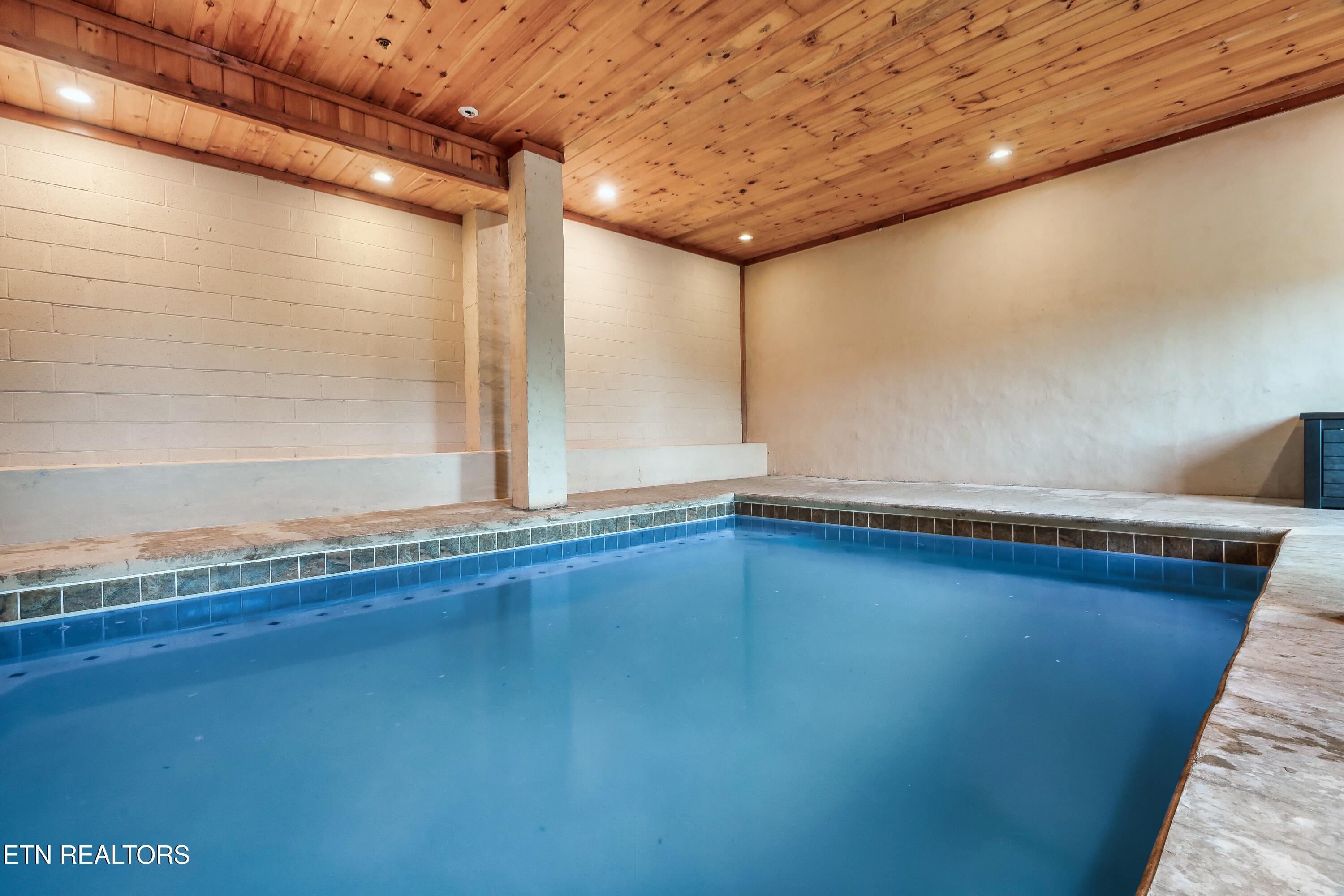 1242 Bird Nest Way Sevierville TN 37862