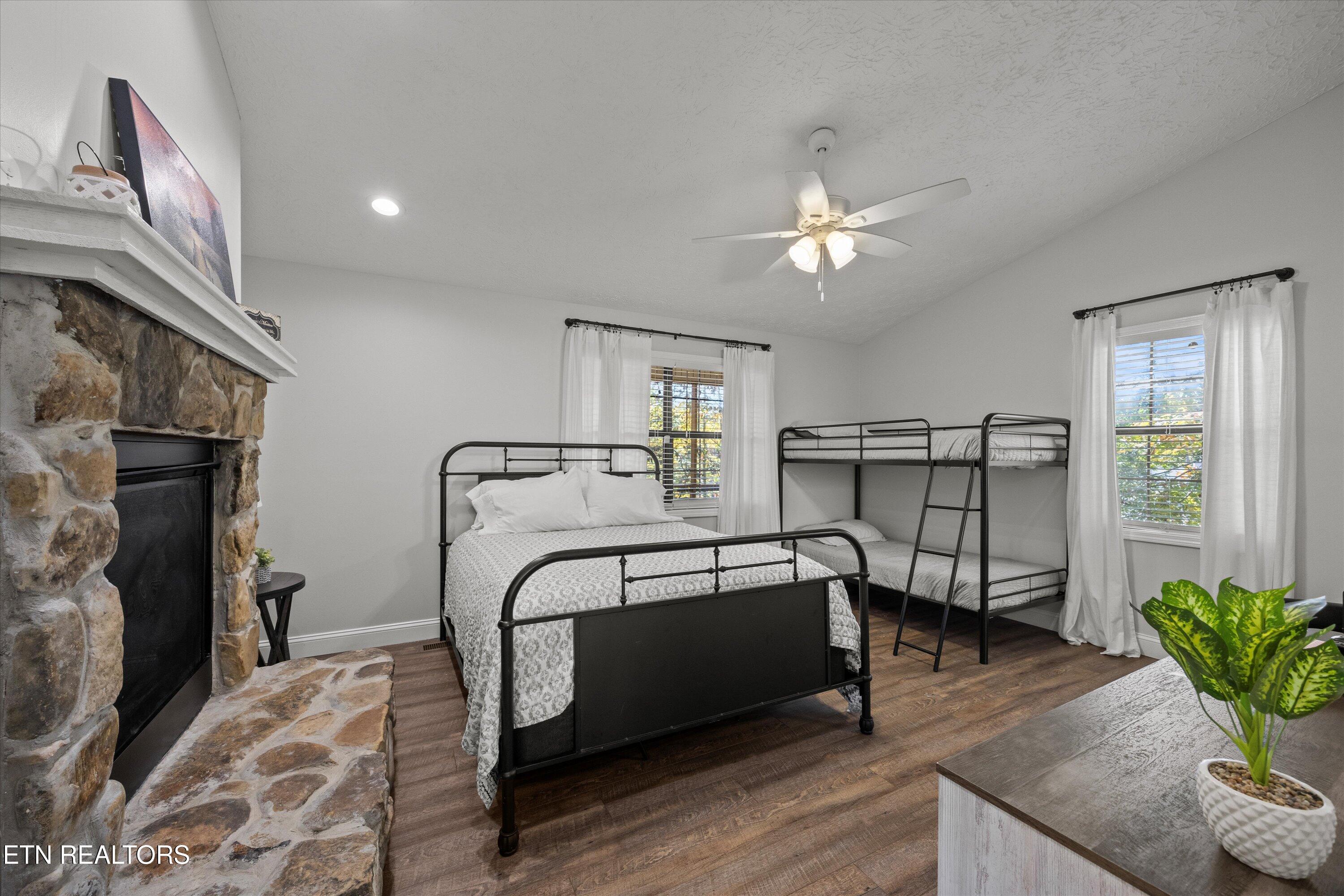 1305 Cove Pointe Road Lafollette TN 37766