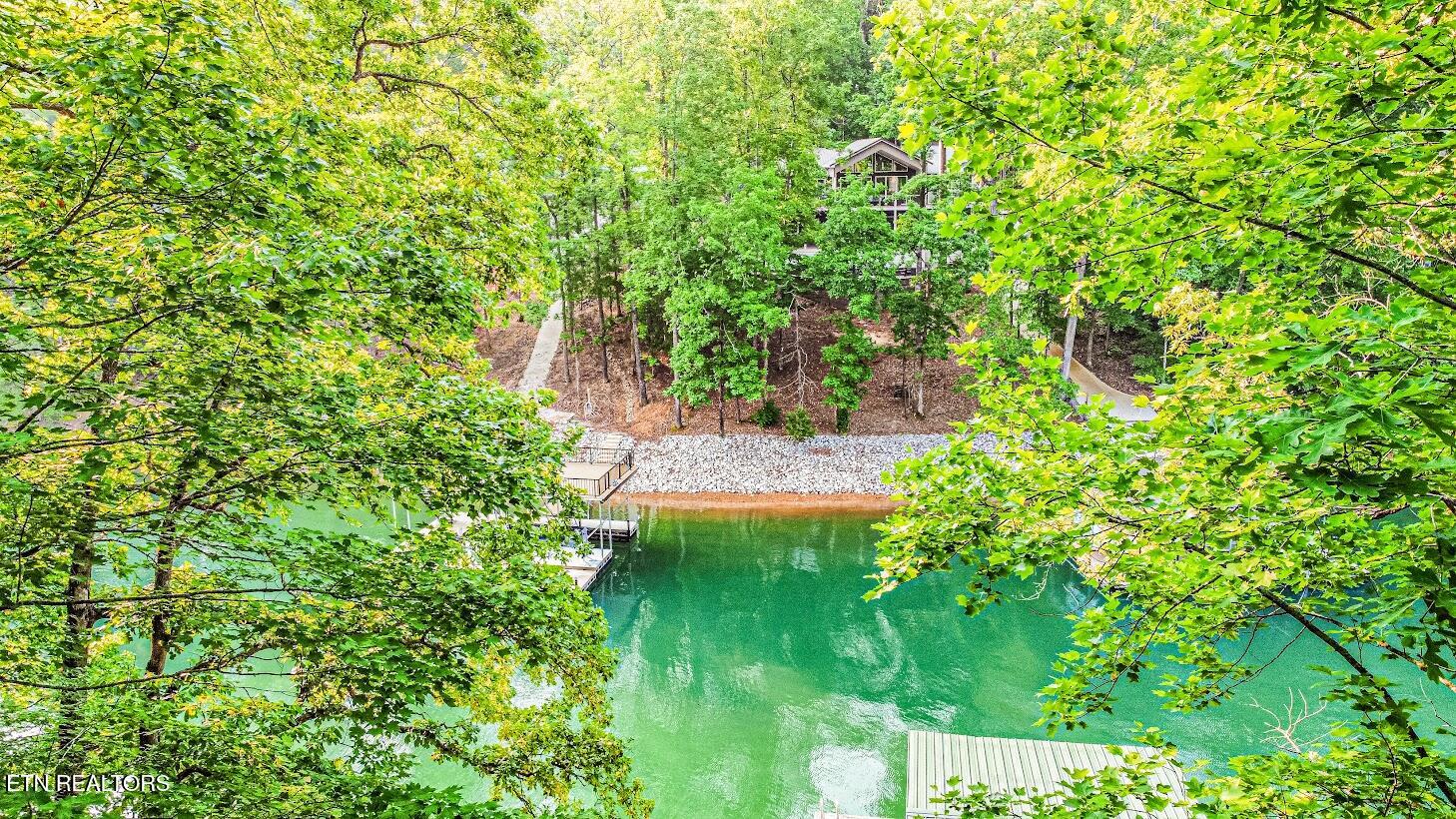 1305 Cove Pointe Road Lafollette TN 37766