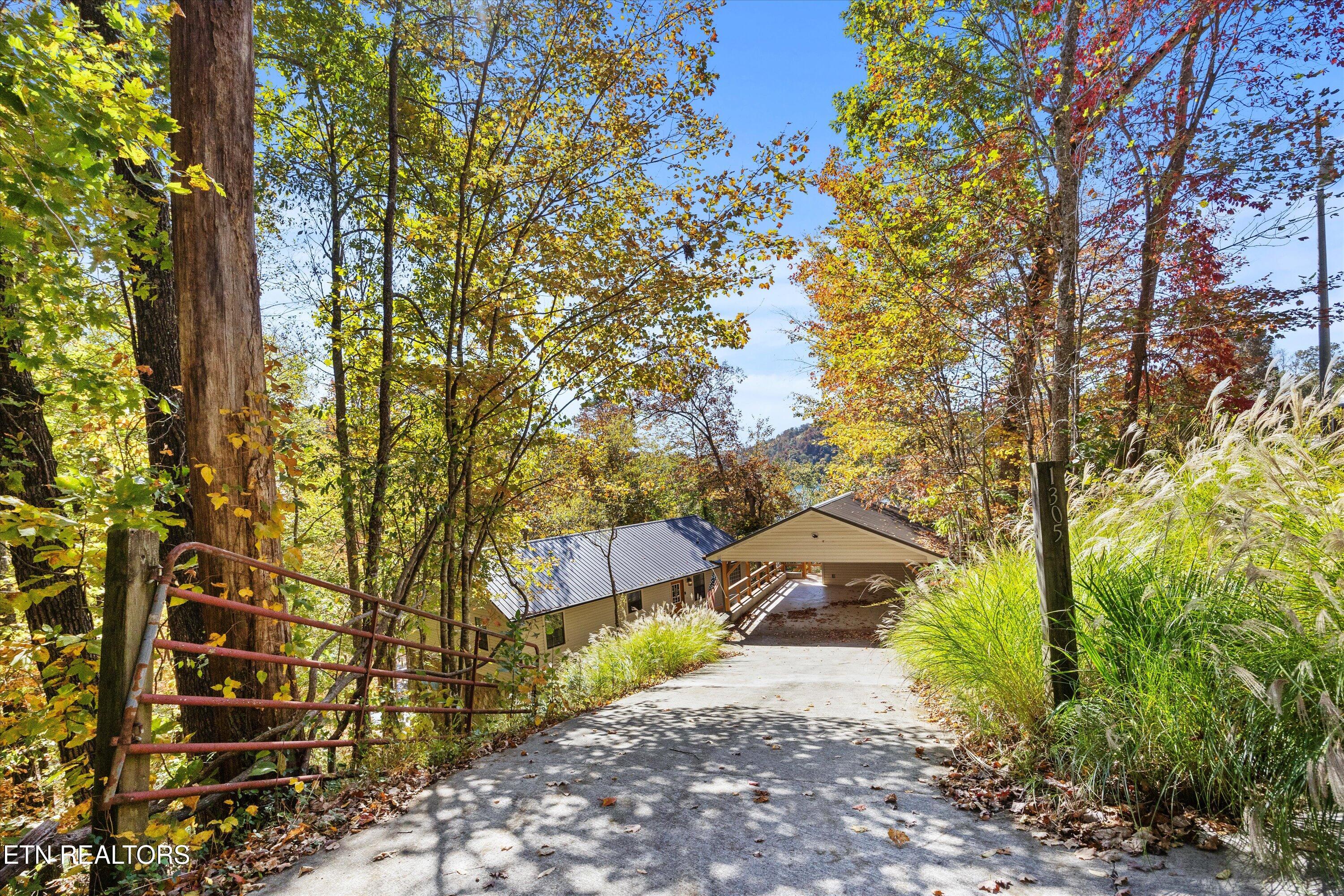 1305 Cove Pointe Road Lafollette TN 37766