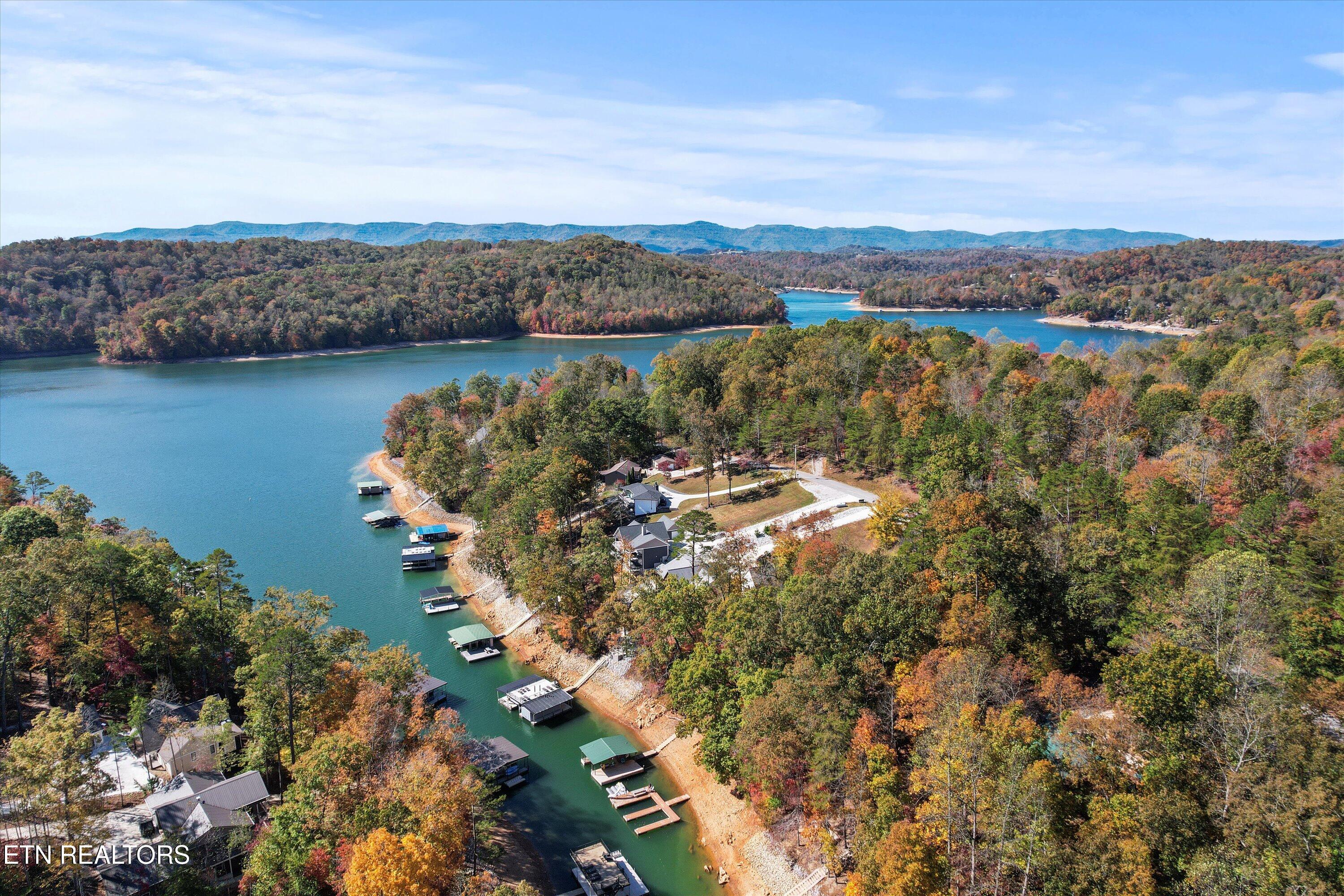 1305 Cove Pointe Road Lafollette TN 37766