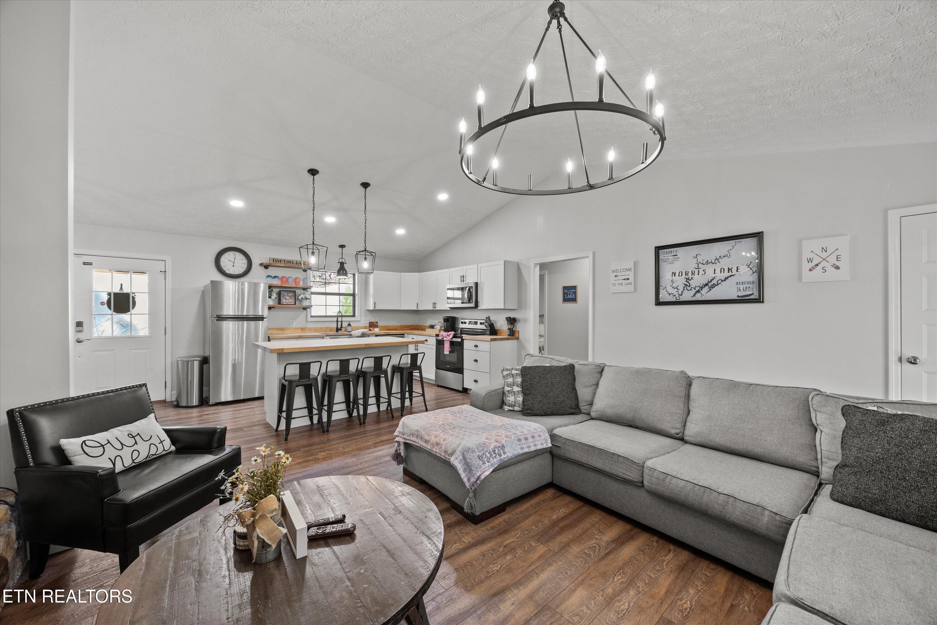 1305 Cove Pointe Road Lafollette TN 37766