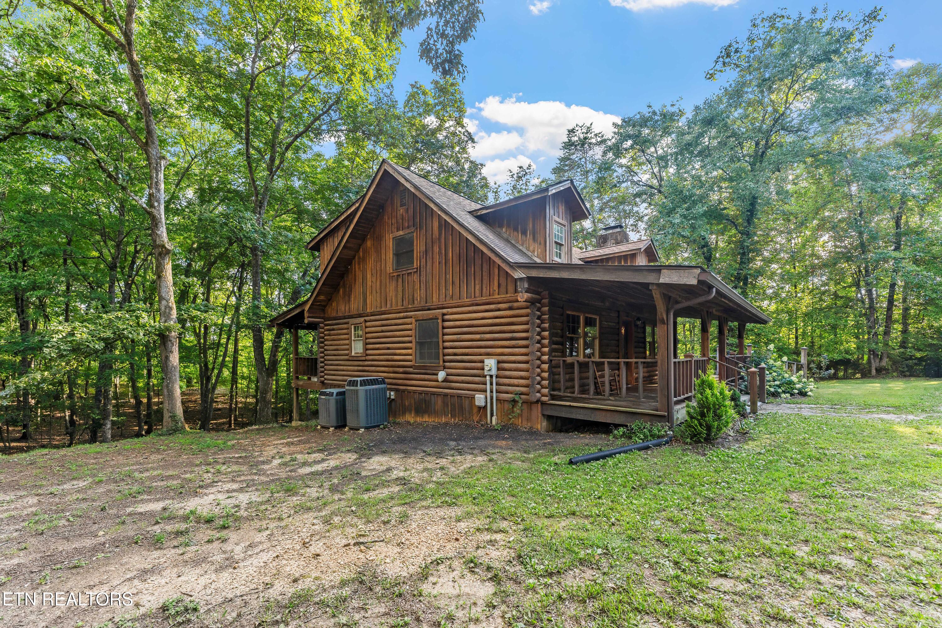 9809 Fairview Road Lenoir City TN 37772