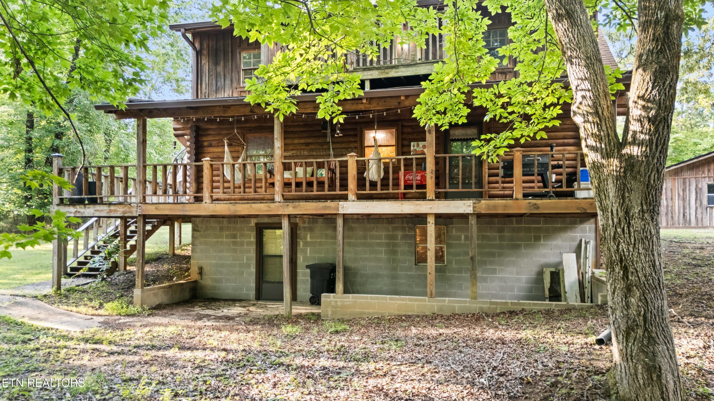 9809 Fairview Road Lenoir City TN 37772