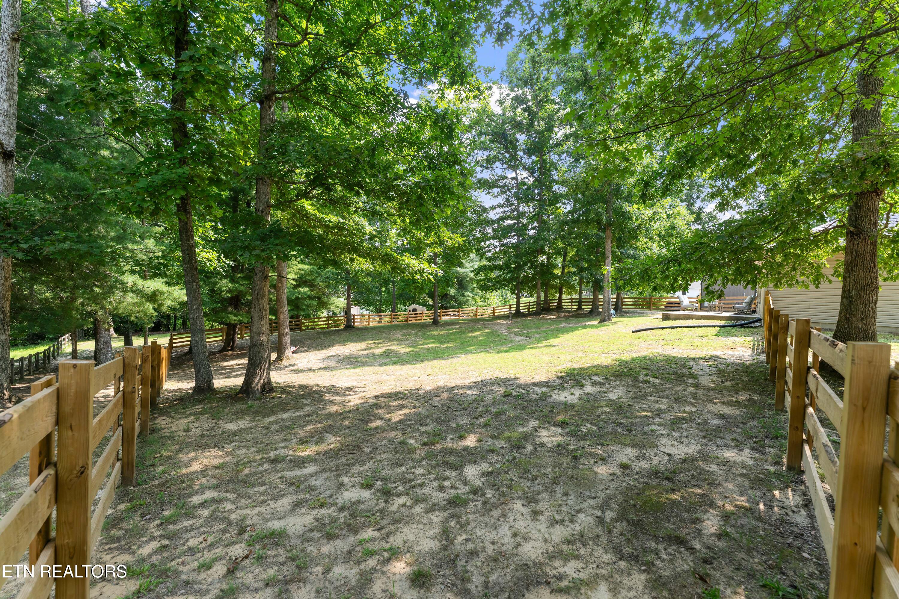 190 Logan Lane Oneida TN 37841