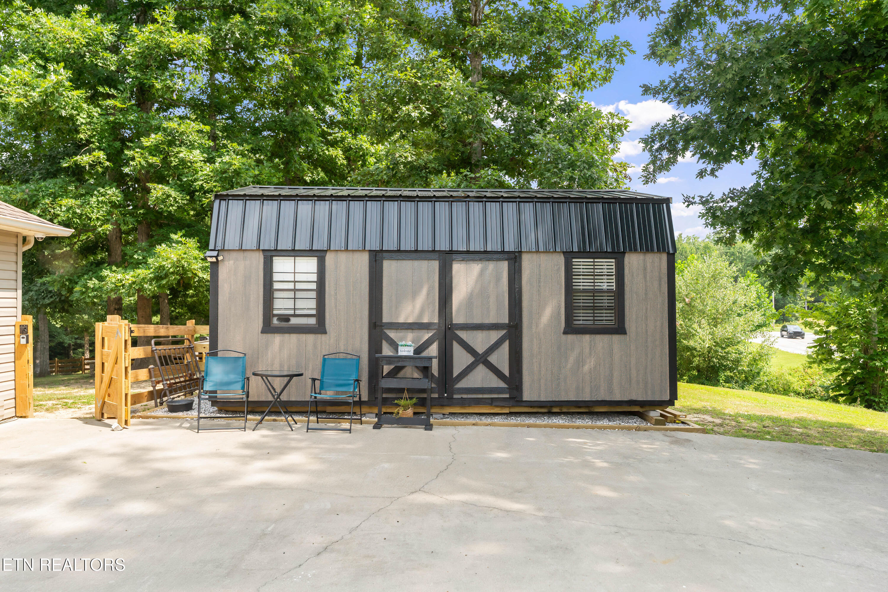 190 Logan Lane Oneida TN 37841